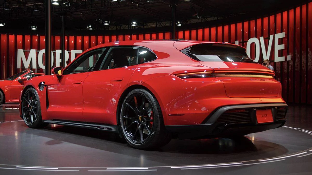 Porsche Taycan First GTS Sport Turismo Taycan in the wild taycangtsgalleryogi-1