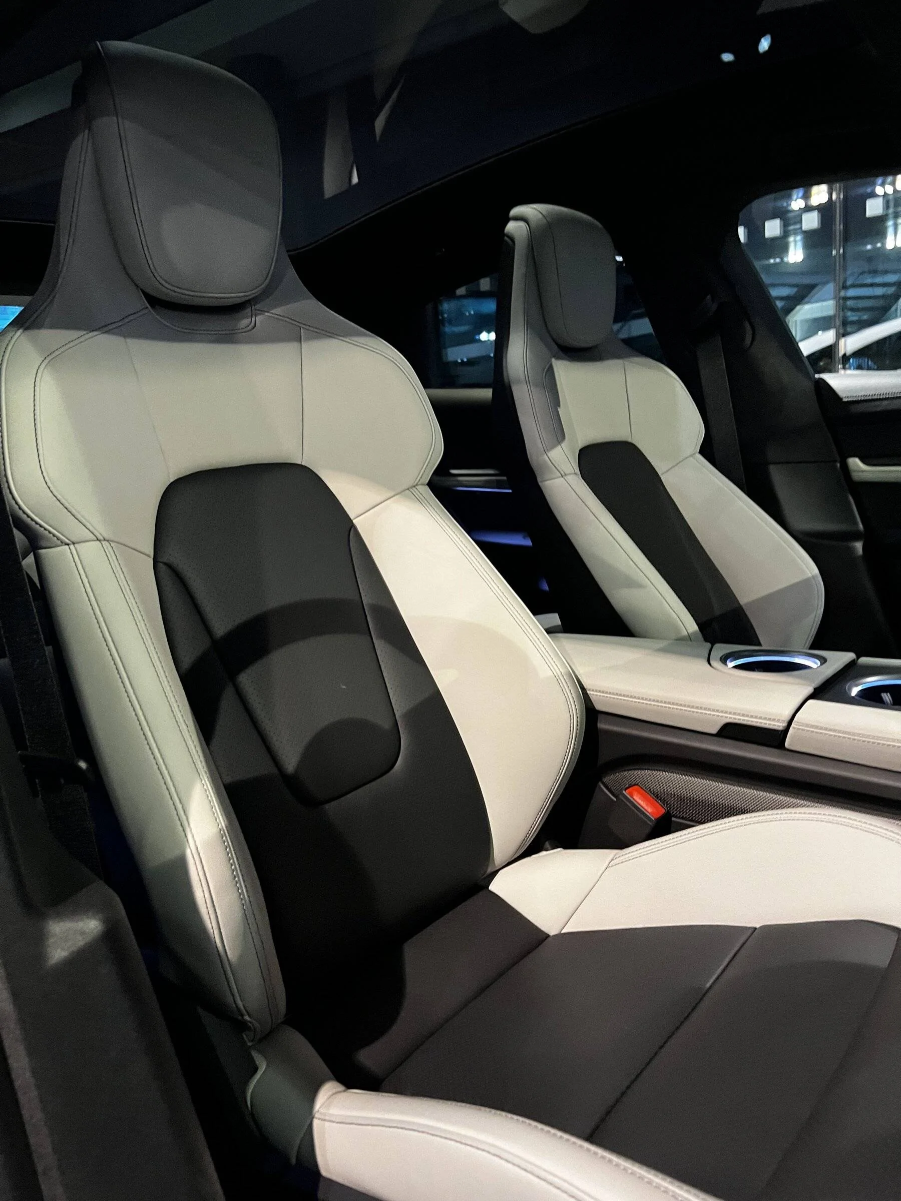 Porsche Taycan GTS ST Orders 0E93C673-9226-4040-BF43-A40845C222EA