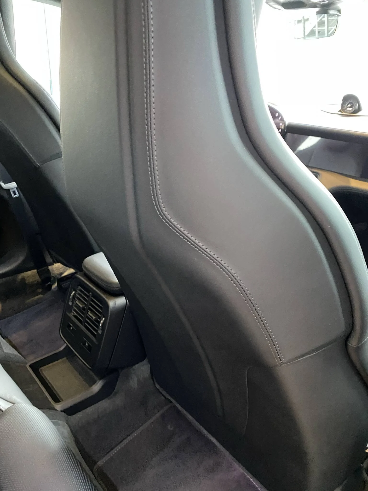 Porsche Taycan Olea Club Leather worth it? 8011CFE9-CCAA-4435-93B9-7C825005653D
