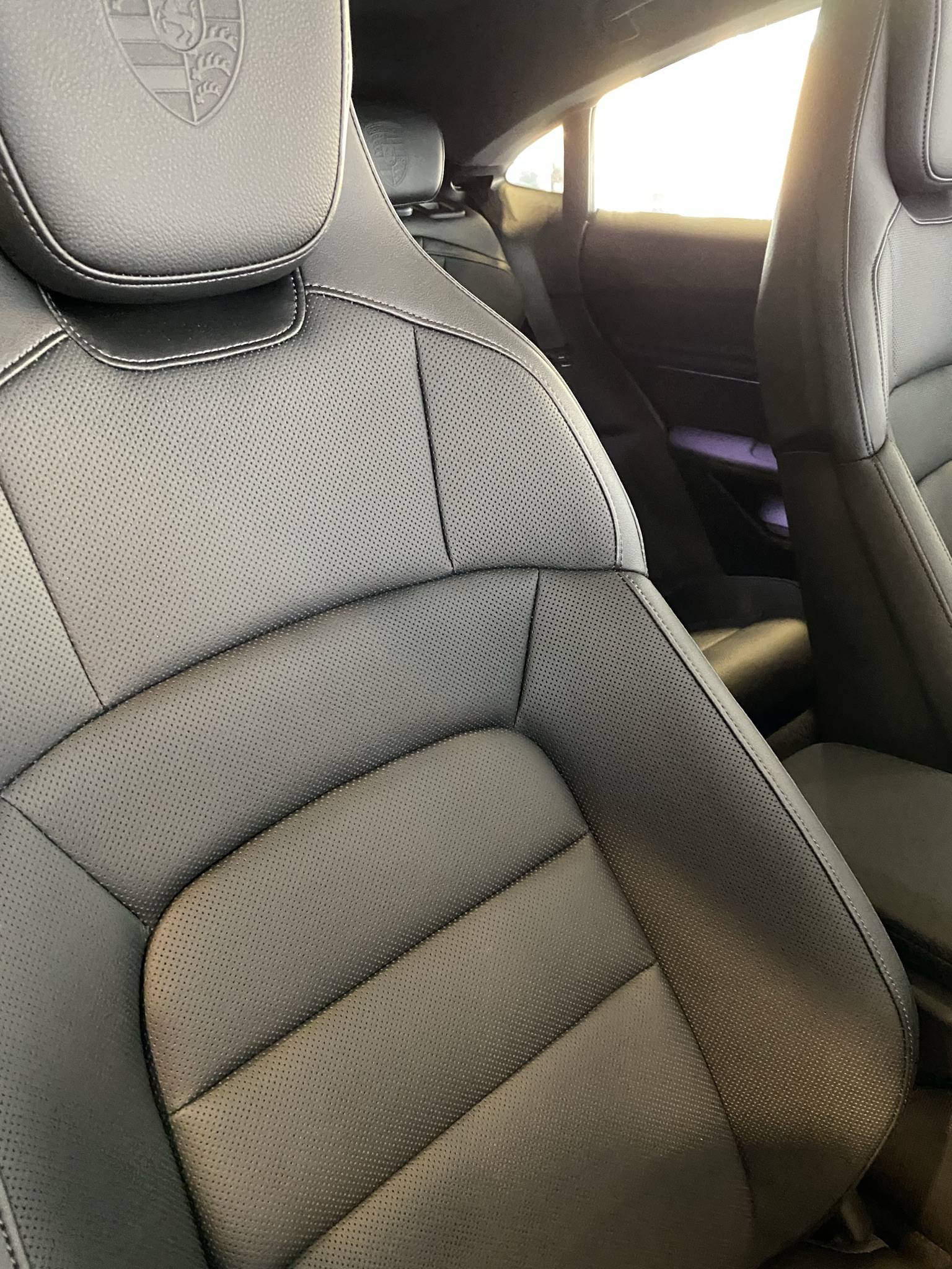 Porsche Taycan Olea Club Leather worth it? F0575D6F-CF88-45DF-BD46-753A3BA8393C
