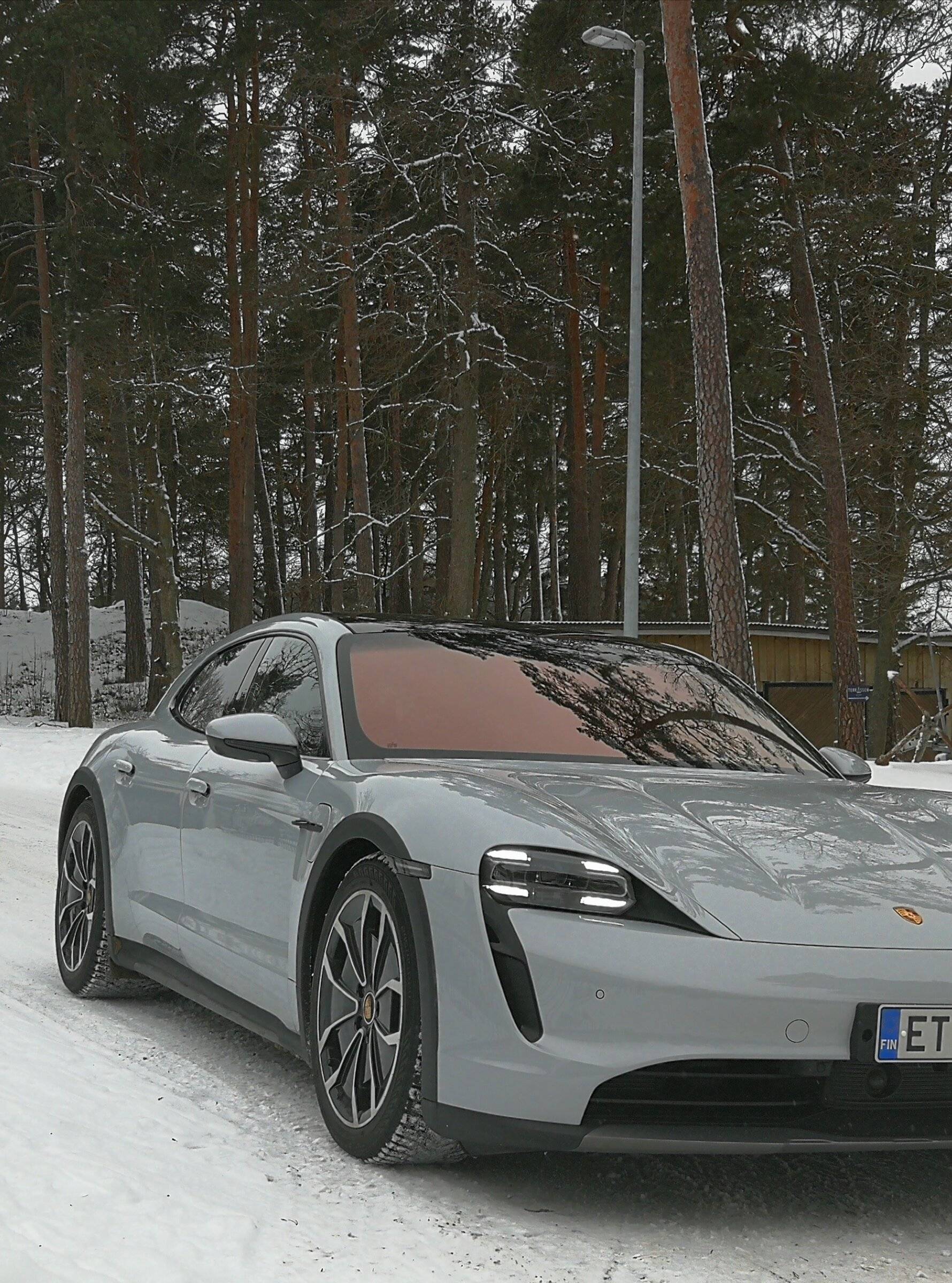Porsche Taycan Privacy front shield IMG_20220205_150153