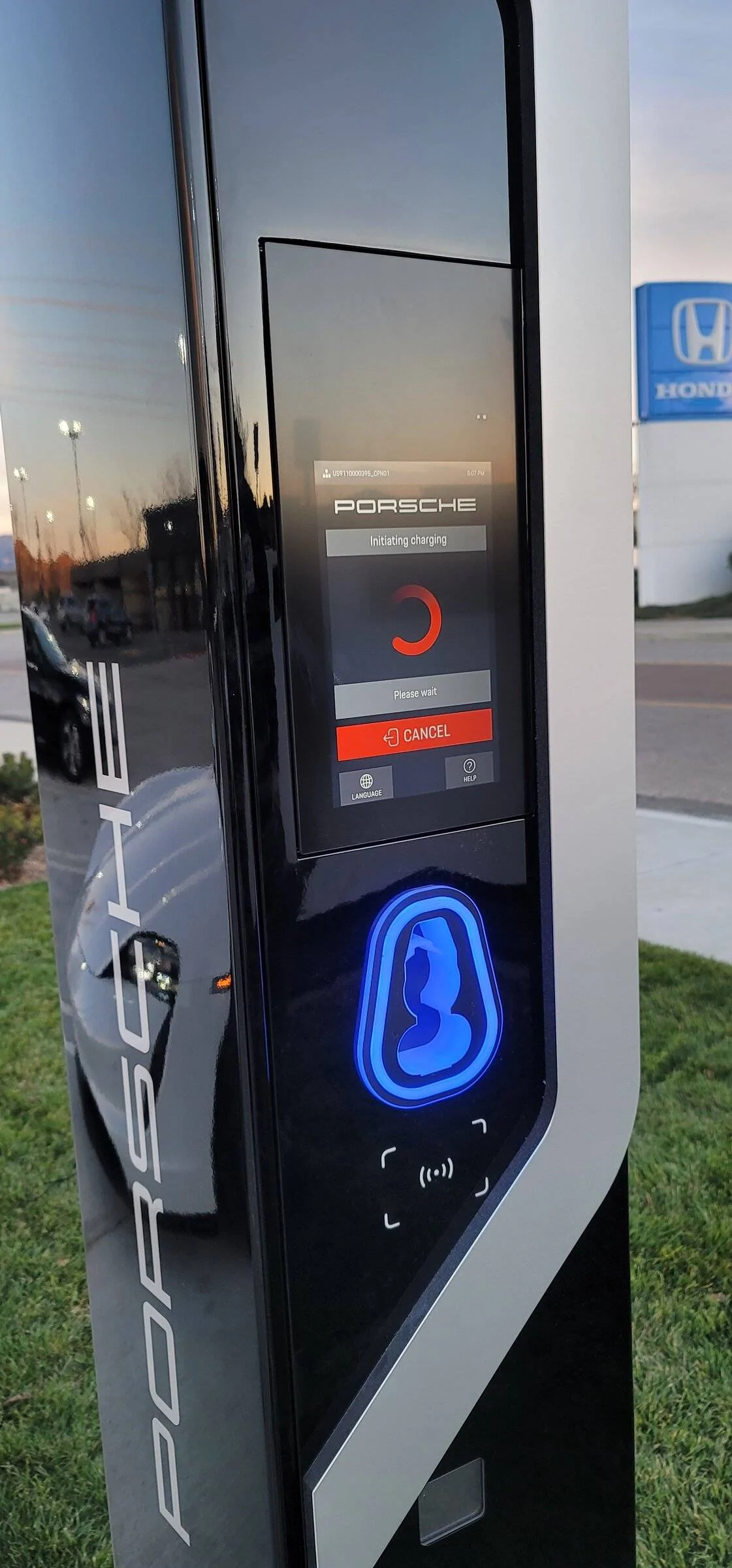 Porsche Taycan Porsche Dealership Chargers - Charging Card? 20220126_170712