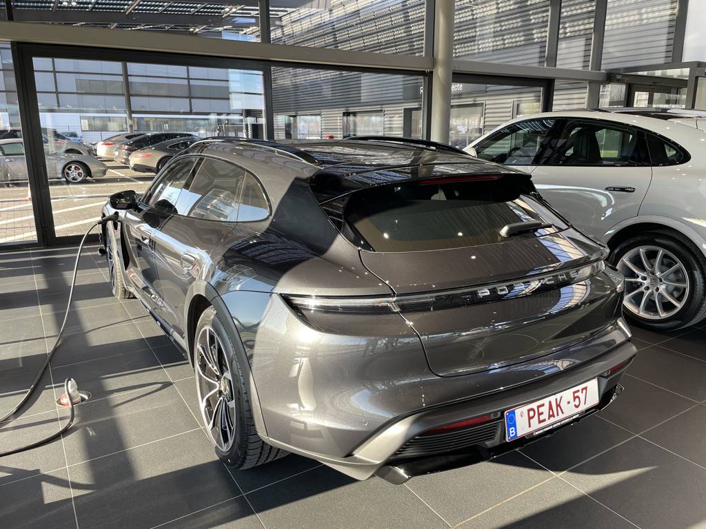 Porsche Taycan CT 4S Volcano Grey Gets XPEL Stealth PPF 5345D970-15F6-4B76-A190-449D523213FE_1_105_c