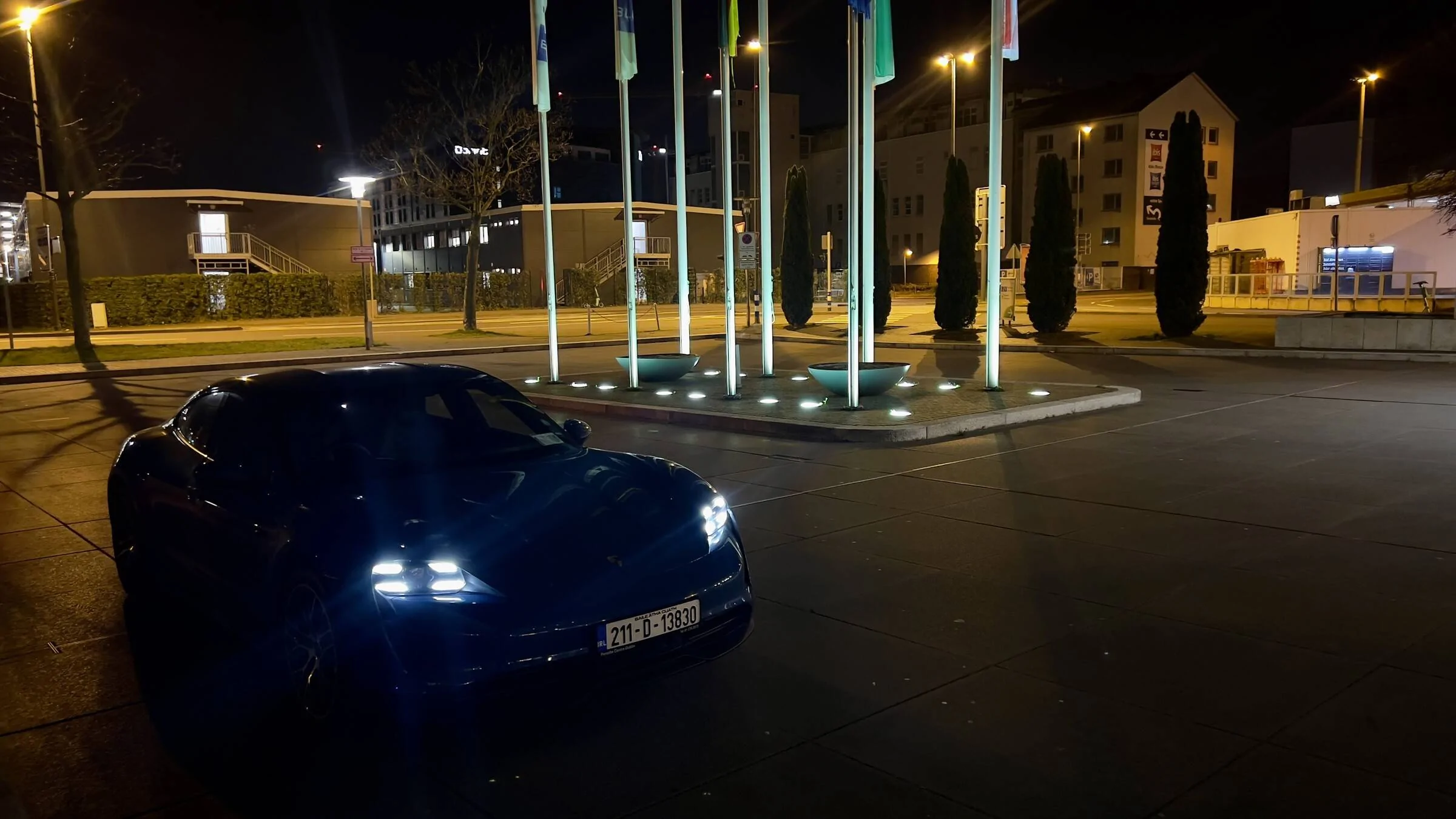 Porsche Taycan Taycan To The Arctic Circle Road Trip 2022 51876756220_f2e87cb970_4k
