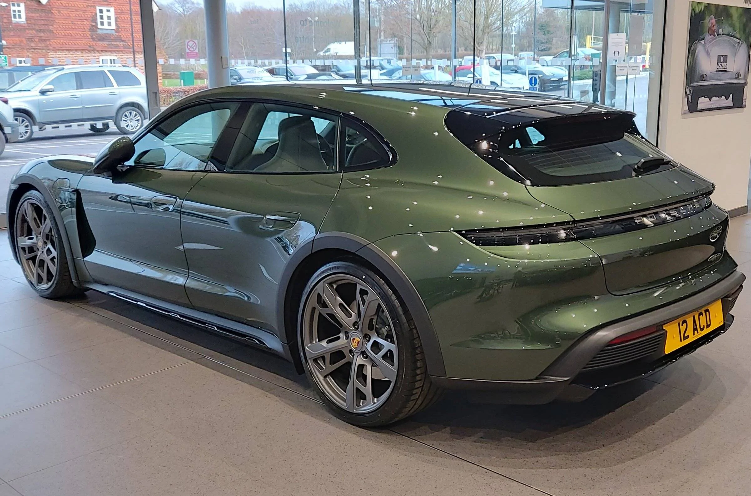 Porsche Taycan 🎨 PTS: PAINT TO SAMPLE Taycan Club & Photos Thread 20220205_160555cro