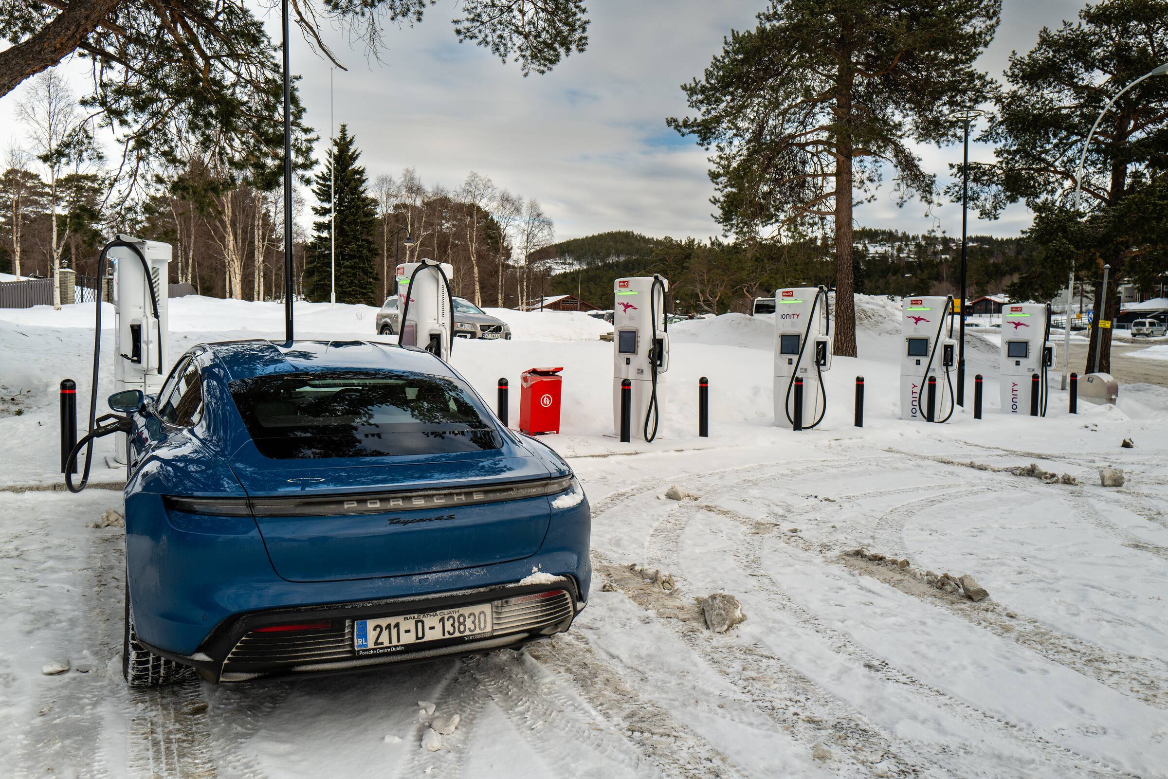 Porsche Taycan Taycan To The Arctic Circle Road Trip 2022 51884351835_551715f0cc_4k