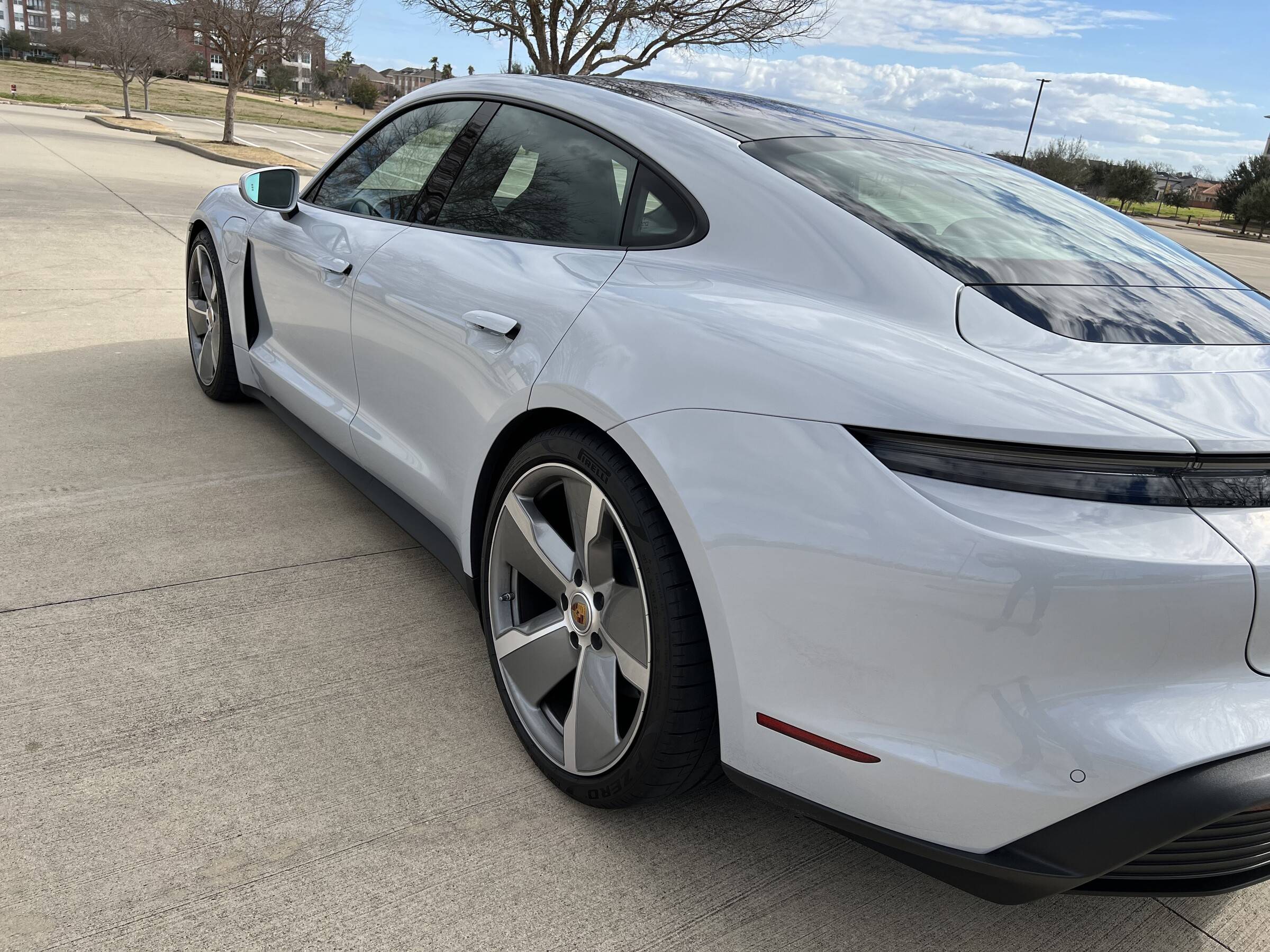 Porsche Taycan ICE GREY Taycan Club u6sO34
