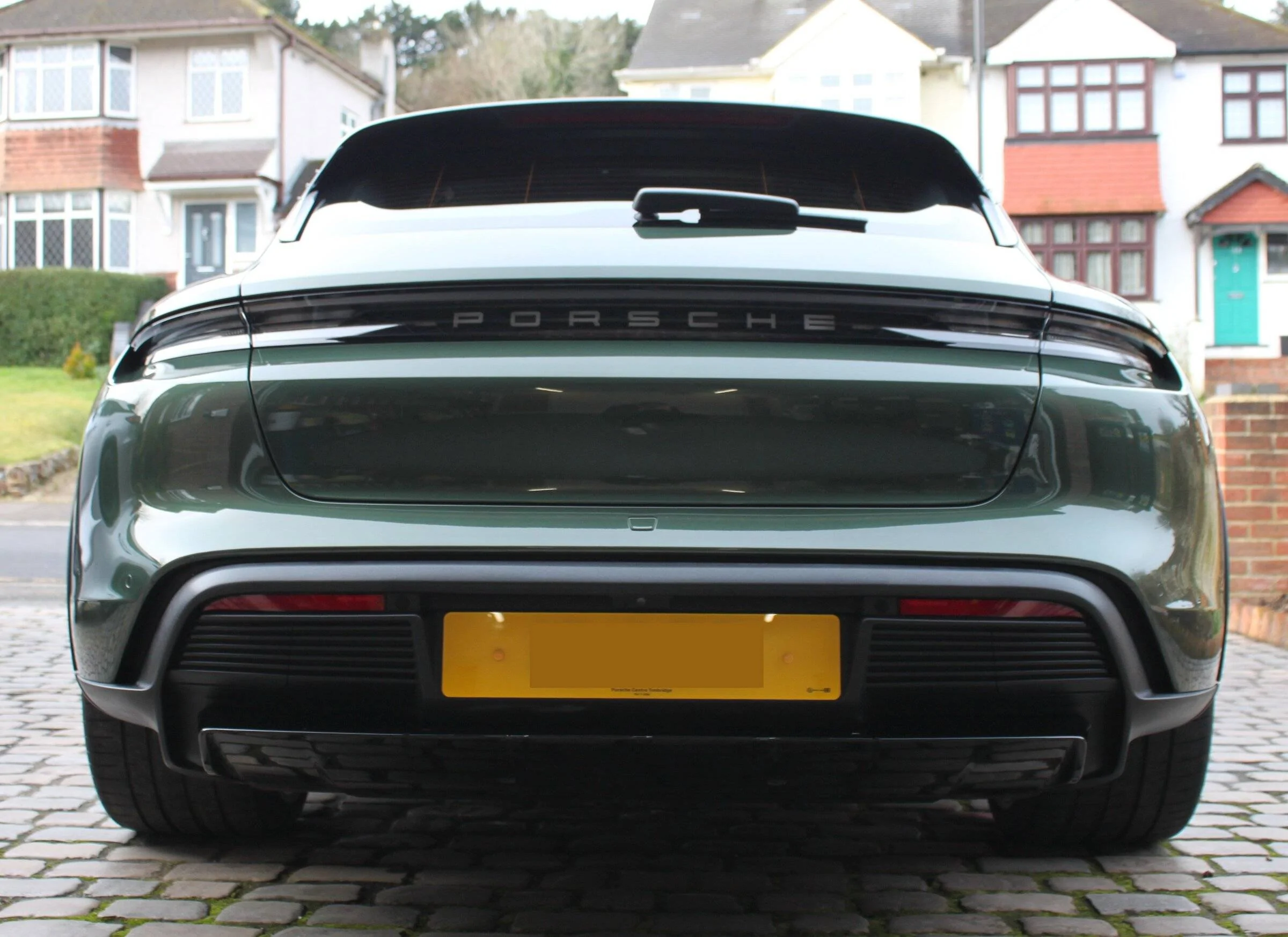 Porsche Taycan Roast my Taycan 4 CT Oak Green metallic build . IMG_5712