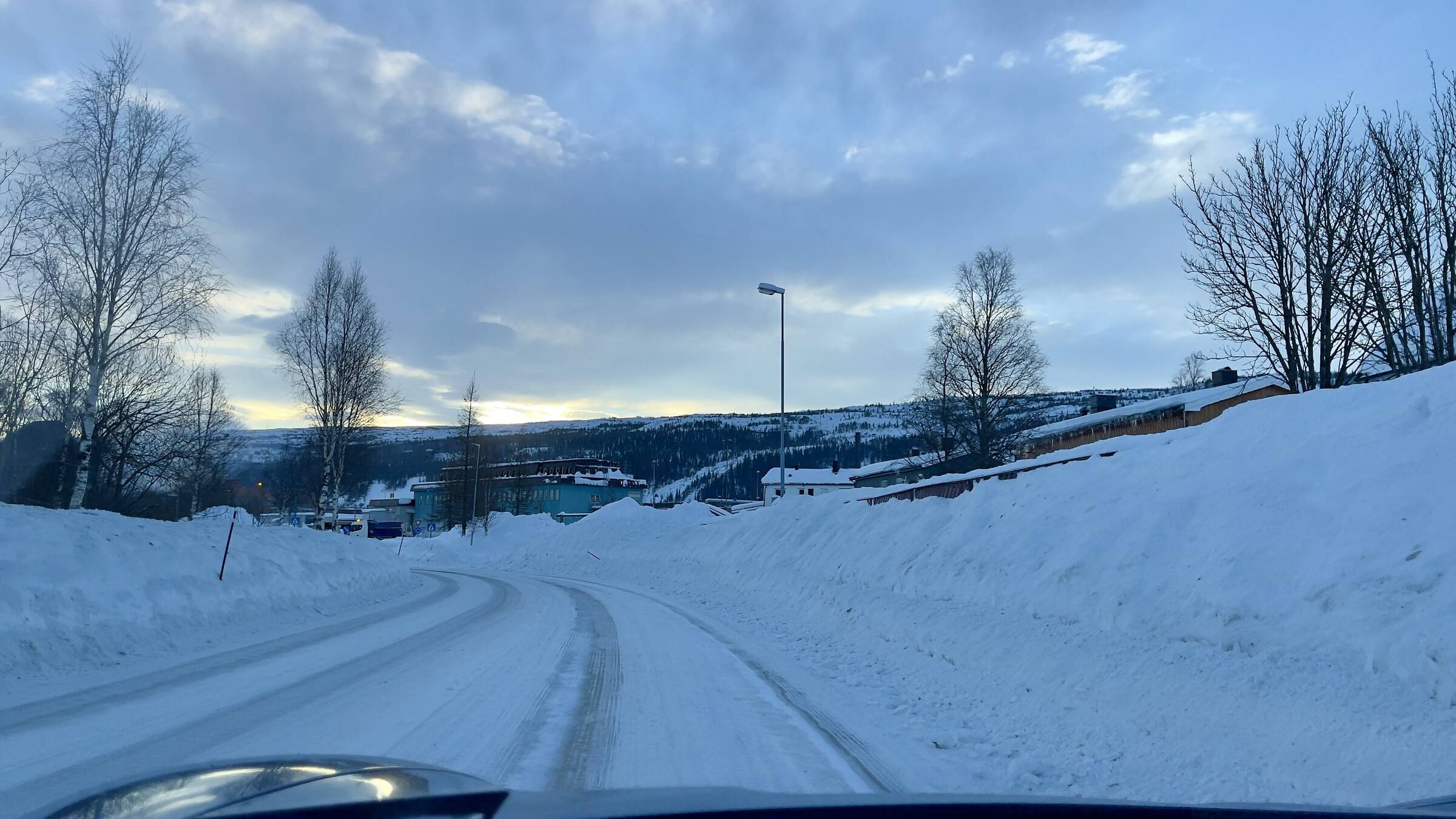 Porsche Taycan Taycan To The Arctic Circle Road Trip 2022 51888018050_e1a637f8c3_4k