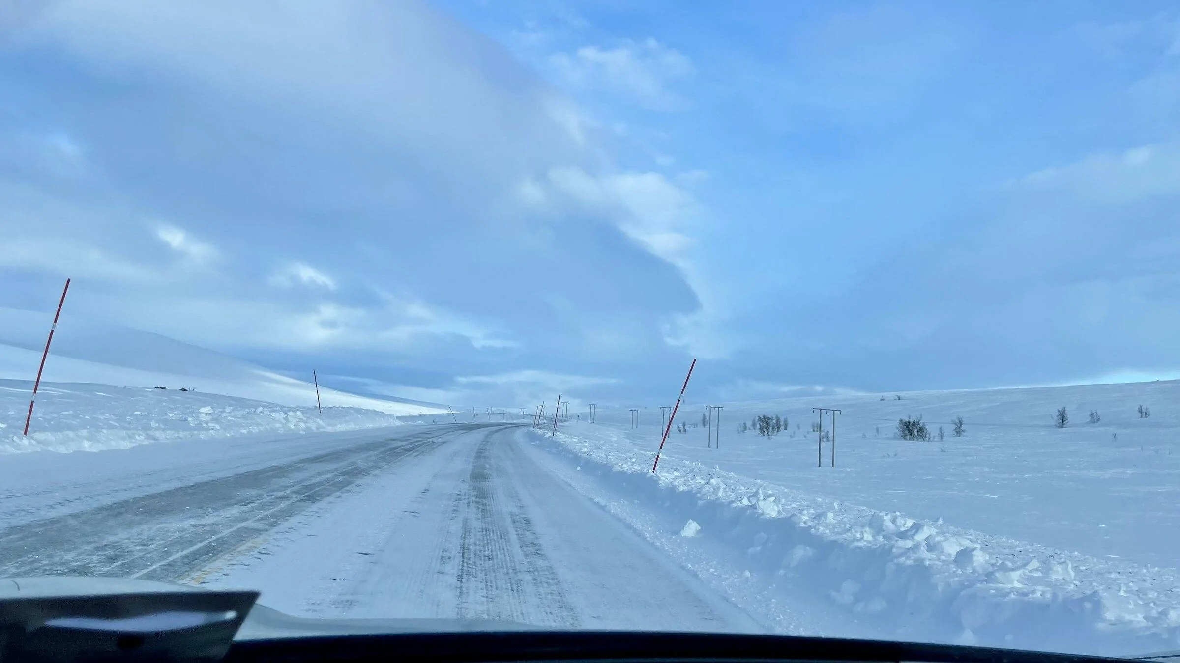 Porsche Taycan Taycan To The Arctic Circle Road Trip 2022 51888042505_737801b49d_3k