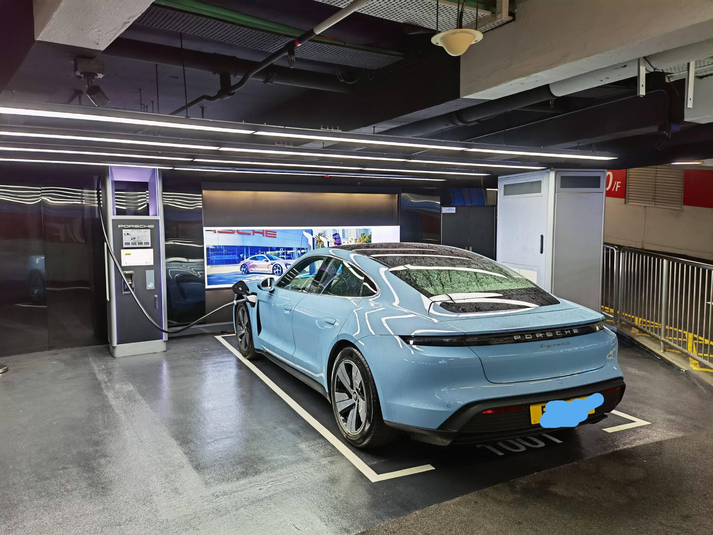 Porsche Taycan Porsche designated Charging IMG_20220219_104230