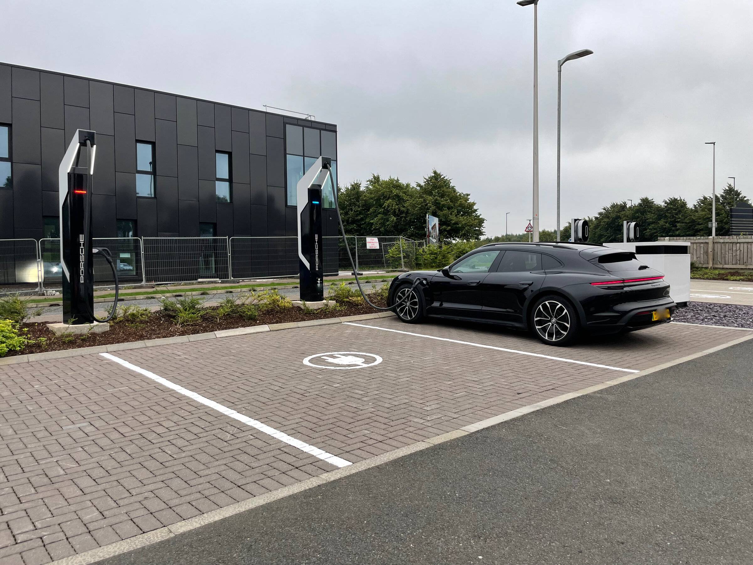 Porsche Taycan Porsche designated Charging IMG_0902