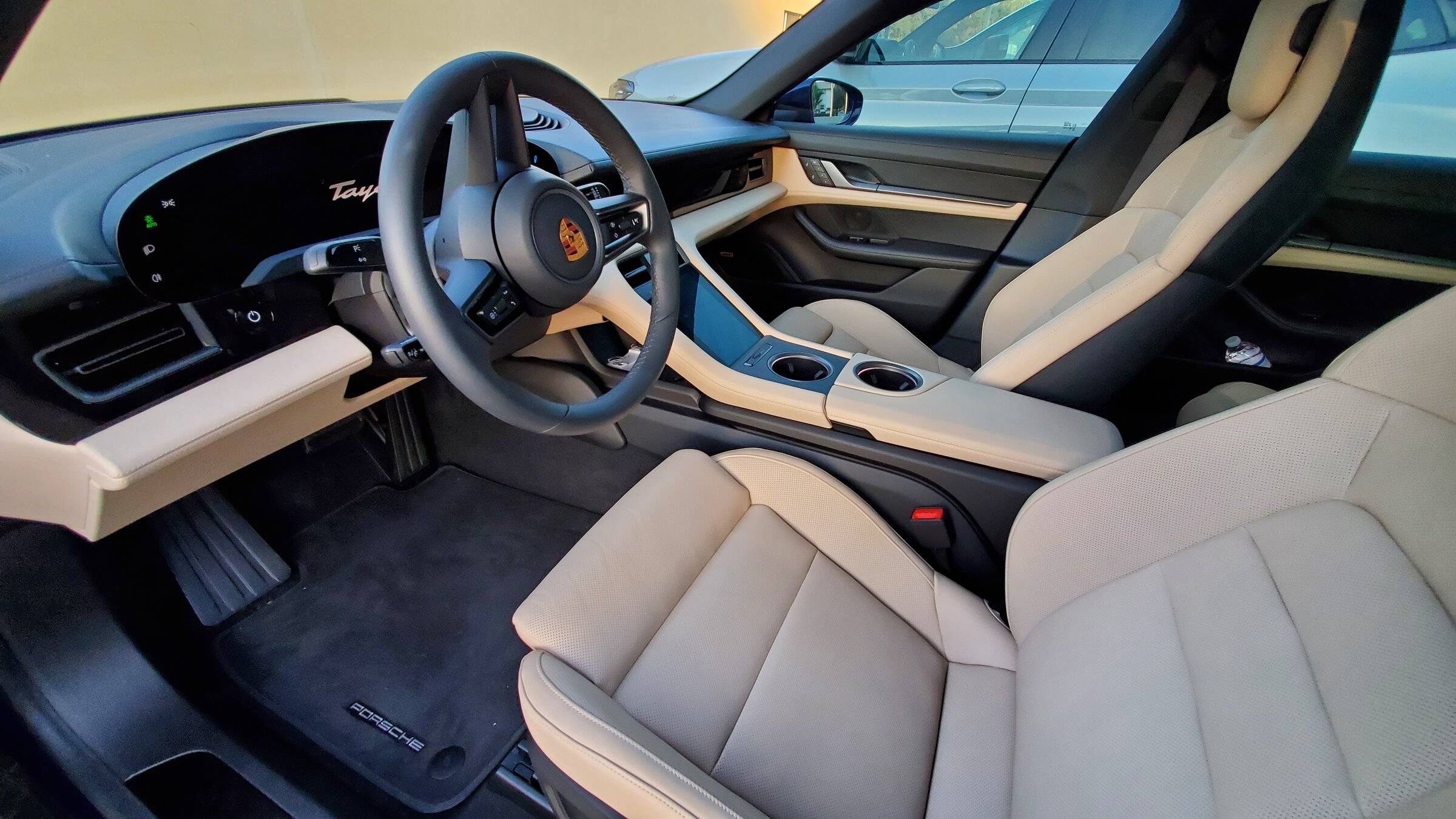 Porsche Taycan First 1000 miles review - MY22 RWD 20220219_180423
