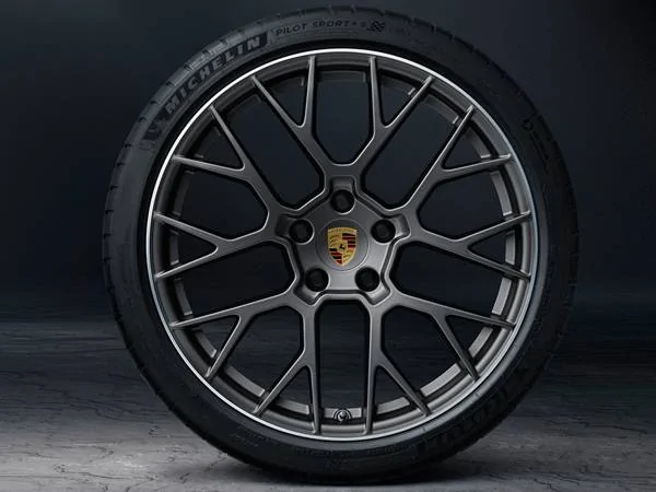 Porsche Taycan 2022 Taycan GTS build 1B1793F8-4379-489B-8022-3B946E84A185
