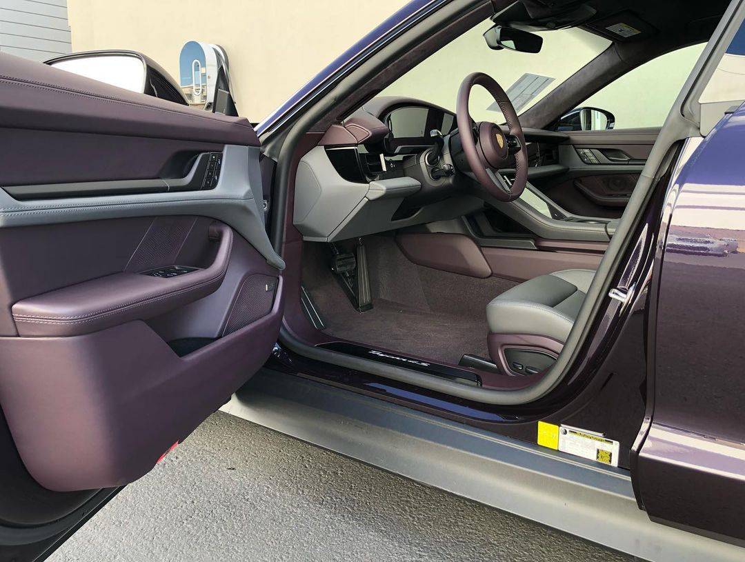 Porsche Taycan 🎨 PTS: PAINT TO SAMPLE Taycan Club & Photos Thread 274831418_3123646857924222_1957360575978212404_n