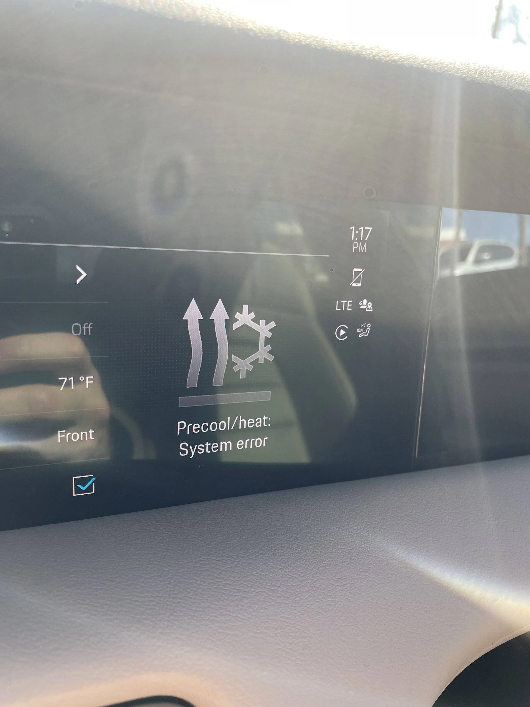 Porsche Taycan Precool/heat: System fault 464645BC-4D91-4651-80C1-A2C28E79BBC5
