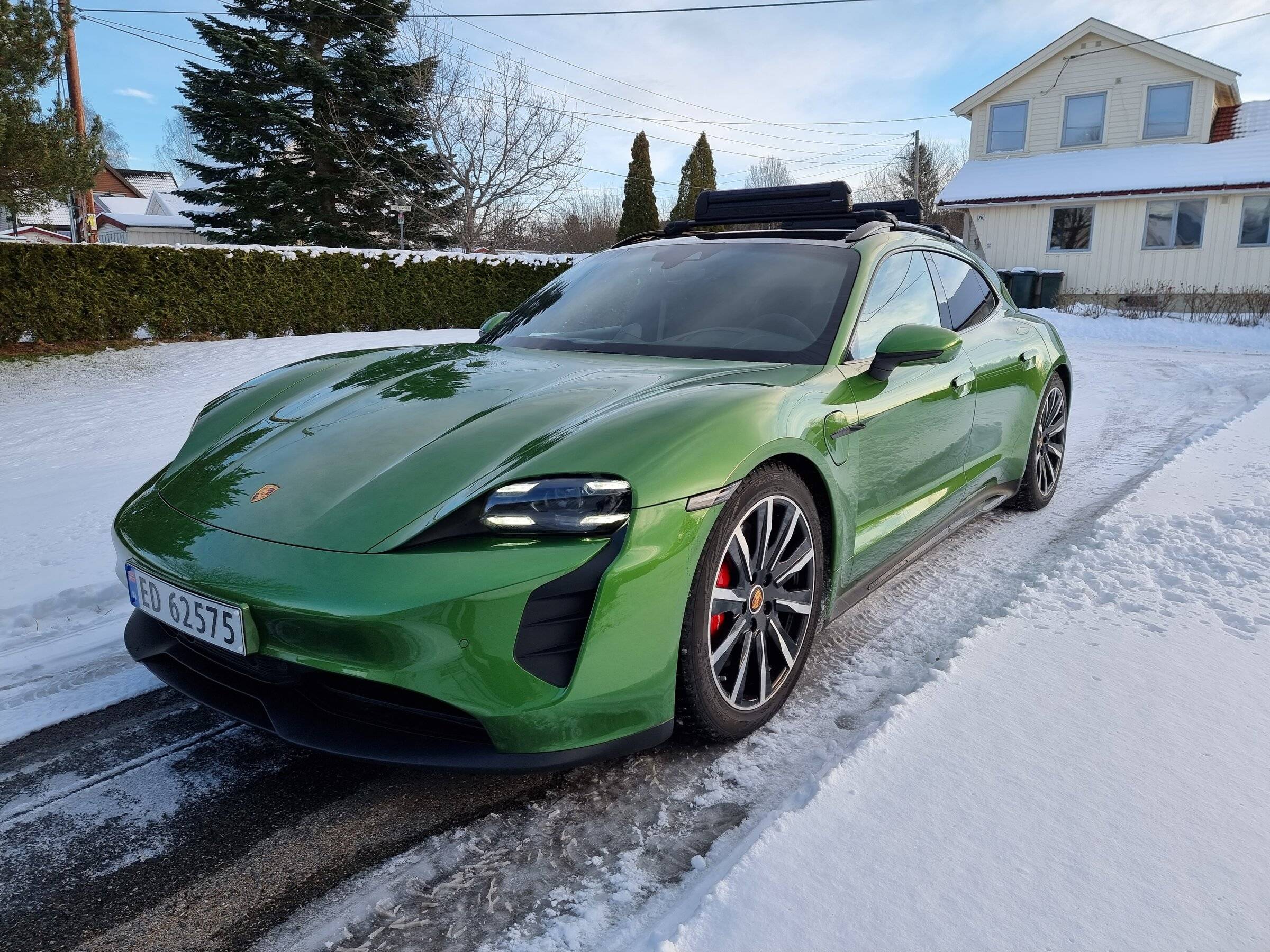 Porsche Taycan First GTS Sport Turismo Taycan in the wild 20220221_162208