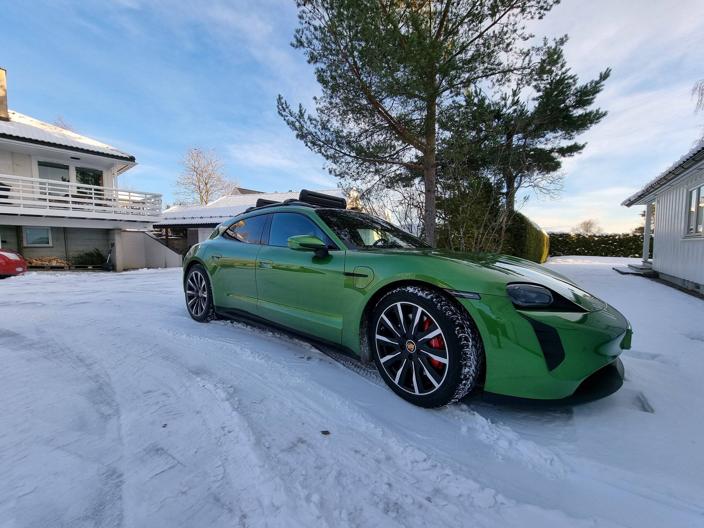 Porsche Taycan First GTS Sport Turismo Taycan in the wild 20220221_163228