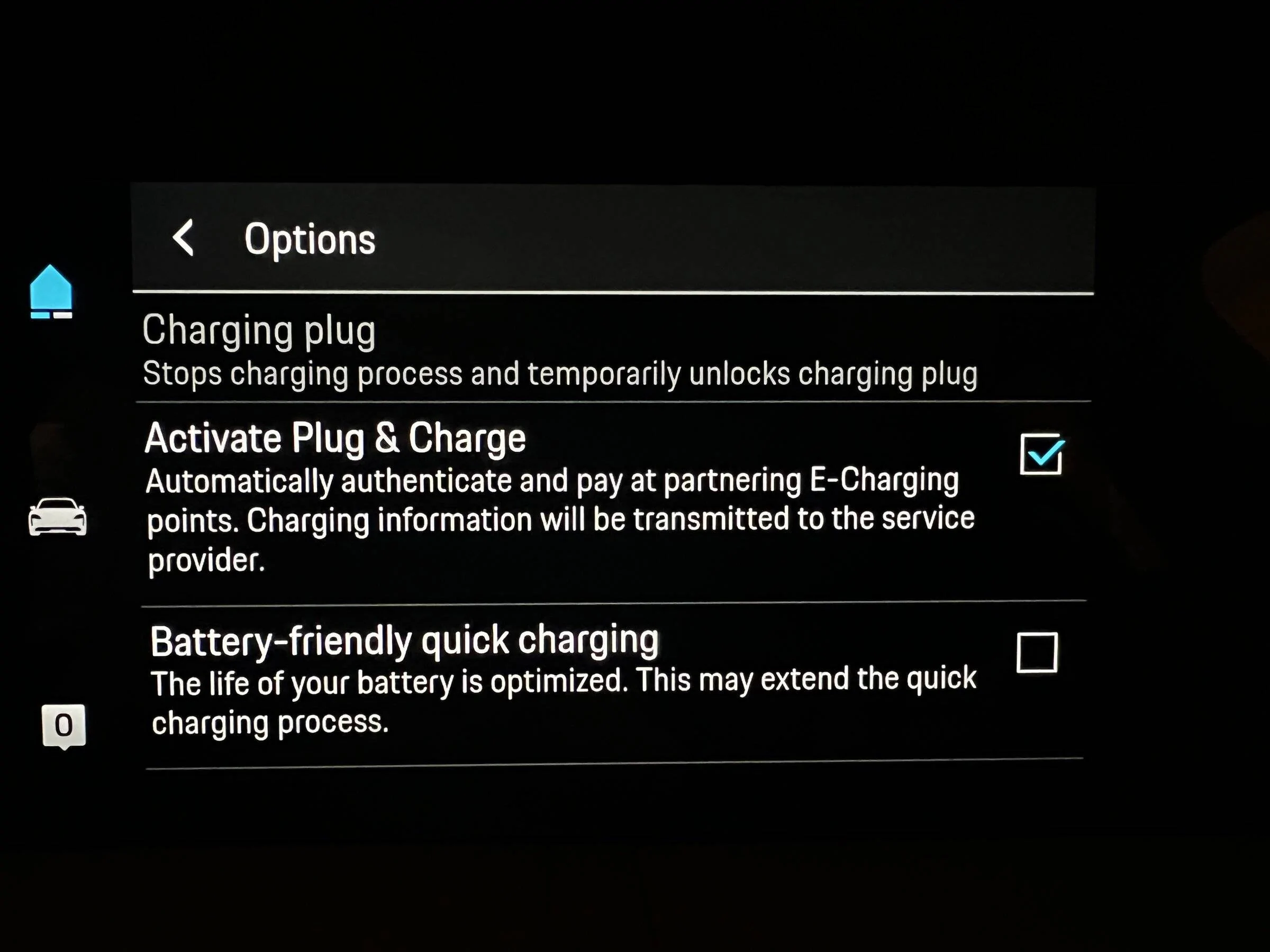 Porsche Taycan Green lightning bolt while fast charging 0E4C13B6-F986-443E-8AF9-B94FF2359024