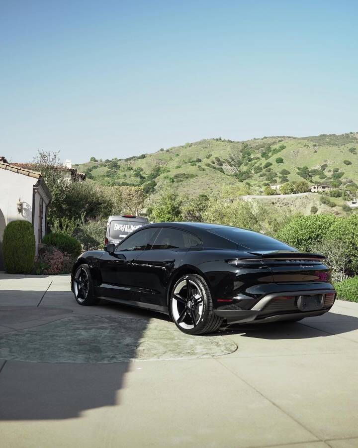 Porsche Taycan Help with finding ‘base’ black photos 9C82A1B0-A375-41A0-AB06-F47CF4440565