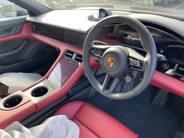 Porsche Taycan VOLCANO GREY Taycan Club 101334AD-5B1C-4A97-8114-A652903CB072
