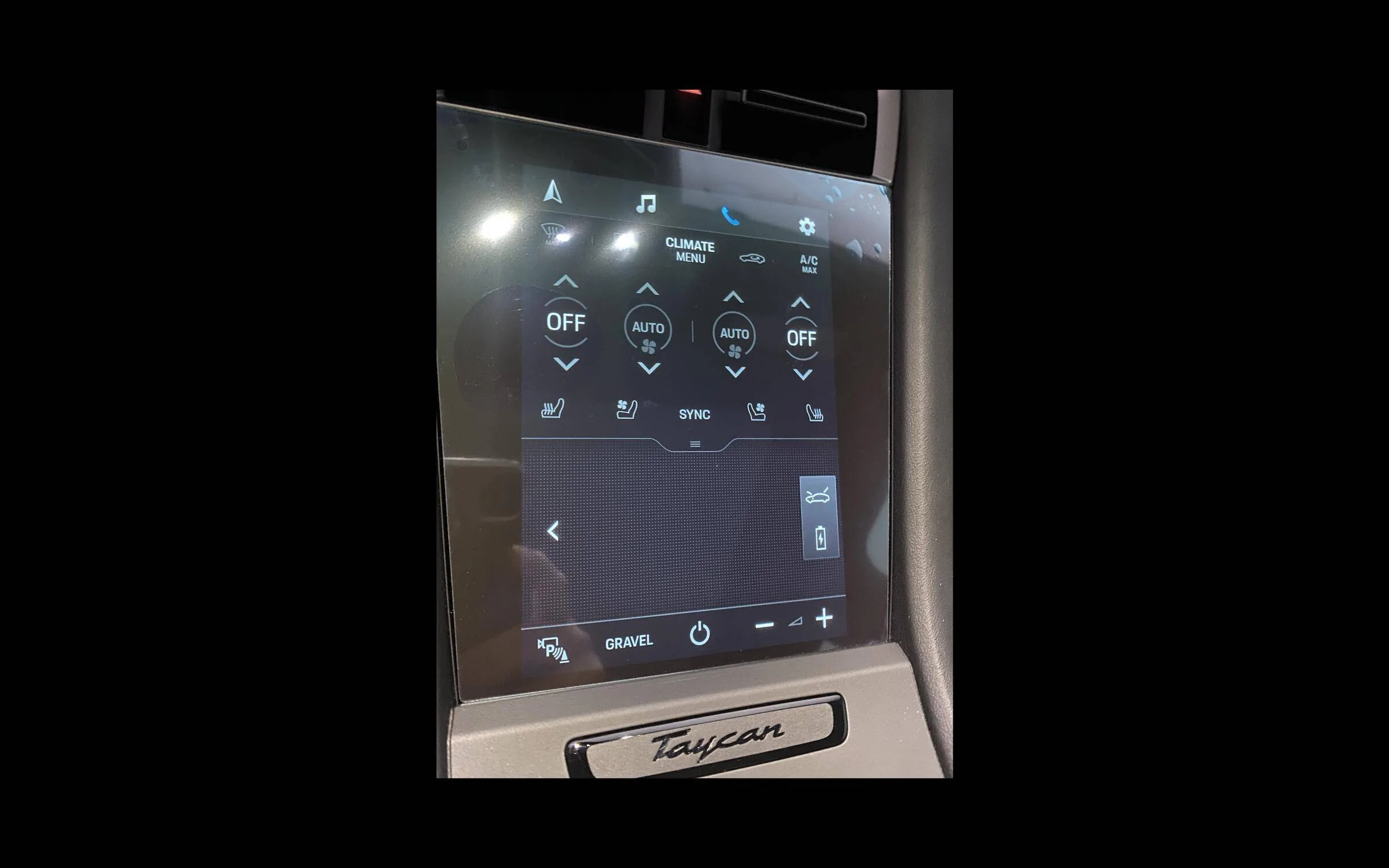 Porsche Taycan AC and Navigation screen protection Screen Shot 2022-01-30 at 21.02.06
