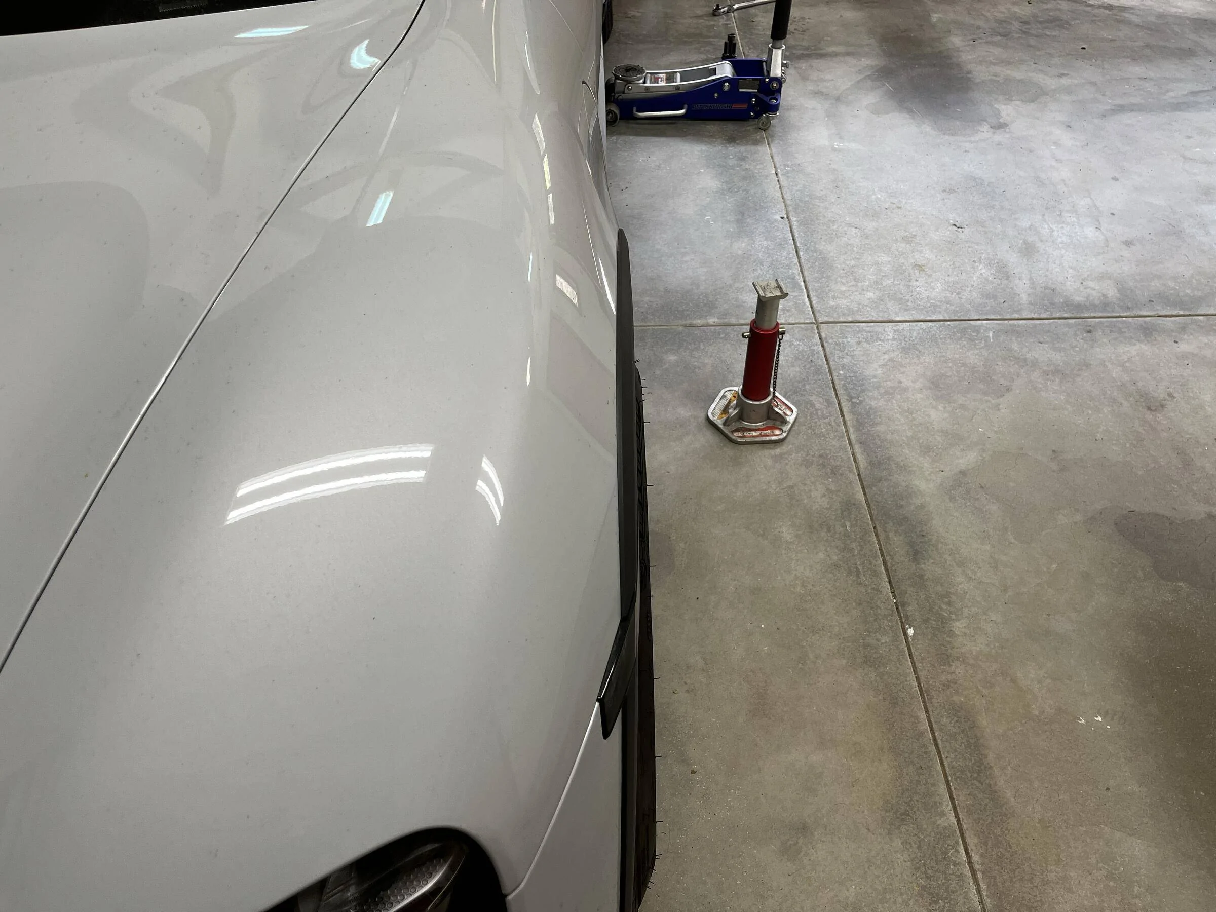 Porsche Taycan Today's suspension and tire experiments tempImageME2O0O
