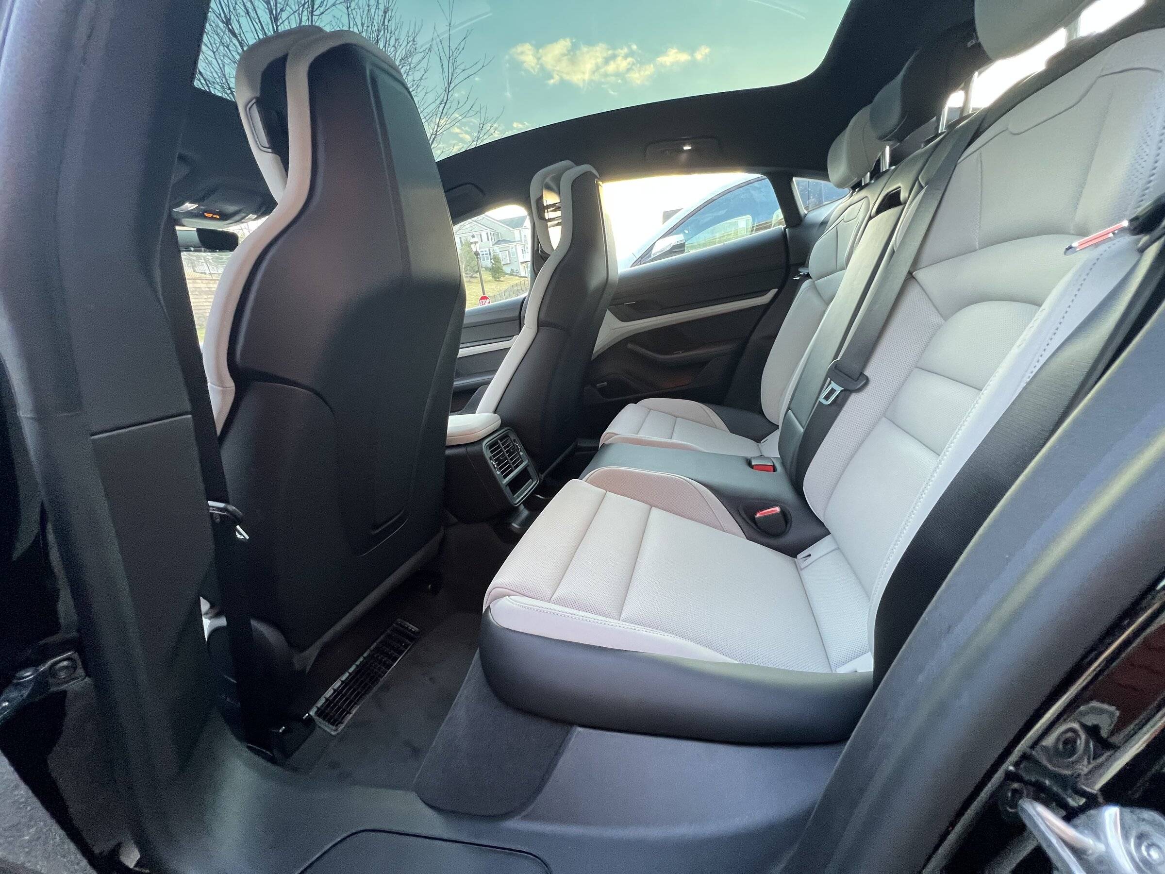 Porsche Taycan First take on my new 2022 Taycan 2888C8C5-91A3-42E9-8406-D39C6B66D0A9