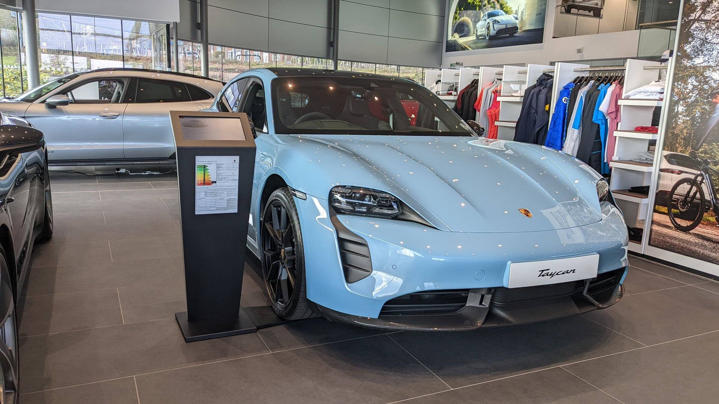 Porsche Taycan Frozen Blue Metallic GTS? PXL_20220228_141832791