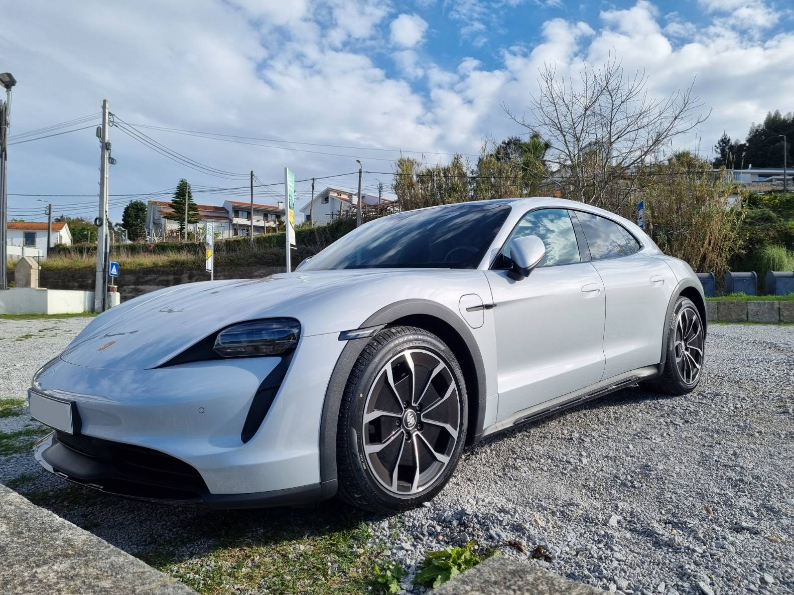 Porsche Taycan ICE GREY Taycan Club 20220324_085017