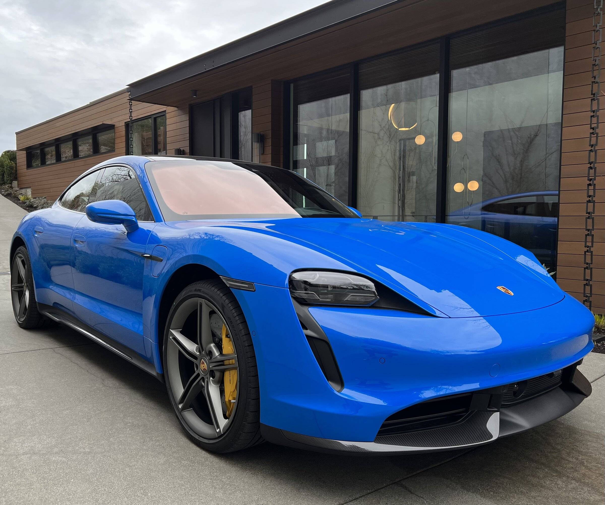 Porsche Taycan Paint to Sample (PTS) Voodoo Blue Taycan Turbo S arrives 136BFF0E-7E14-4AFA-9946-21EE67854F33