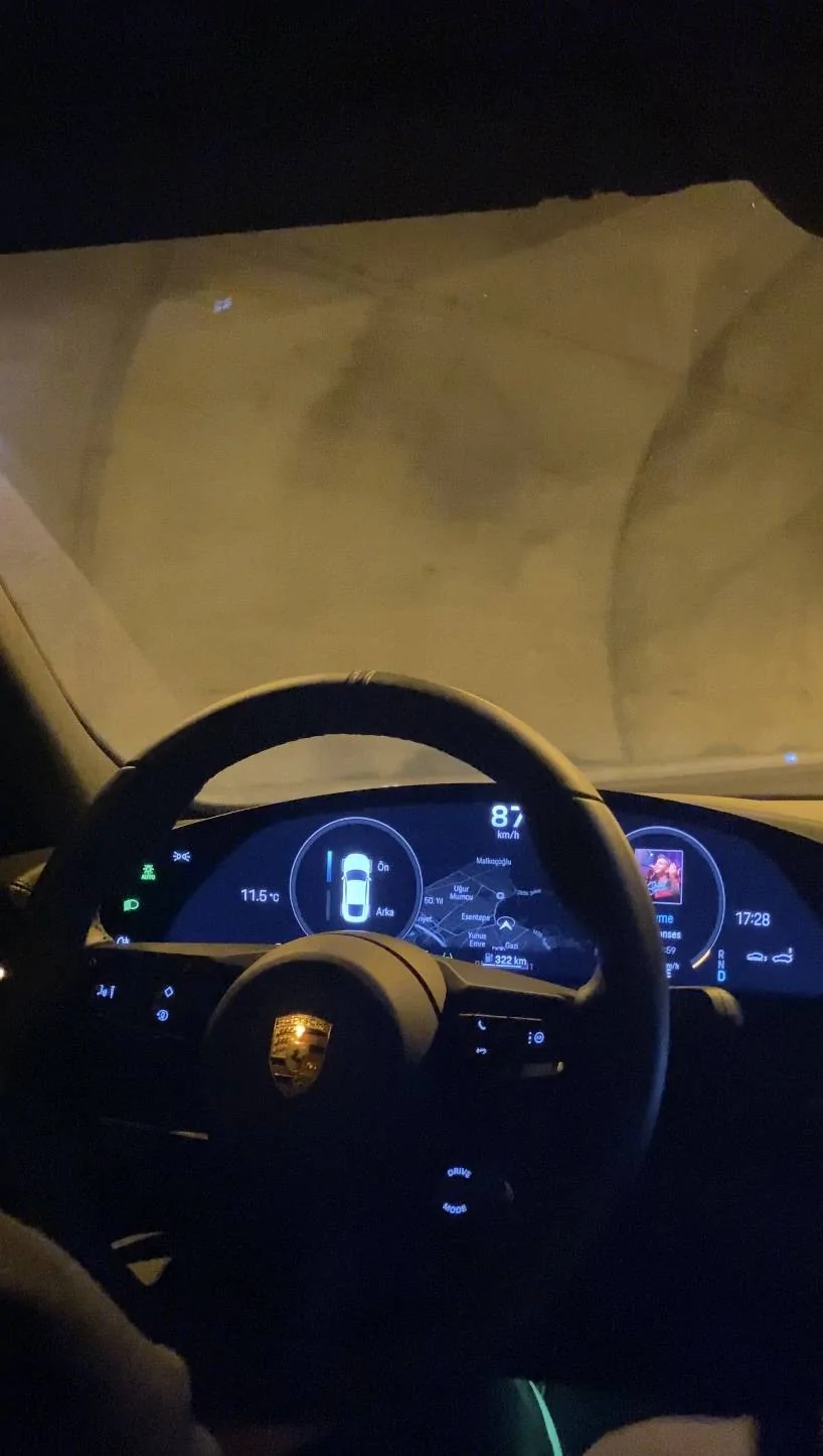 Porsche Taycan Range Mode observations on All-Wheel 617119C3-6944-41E3-96D8-A678AEB78530