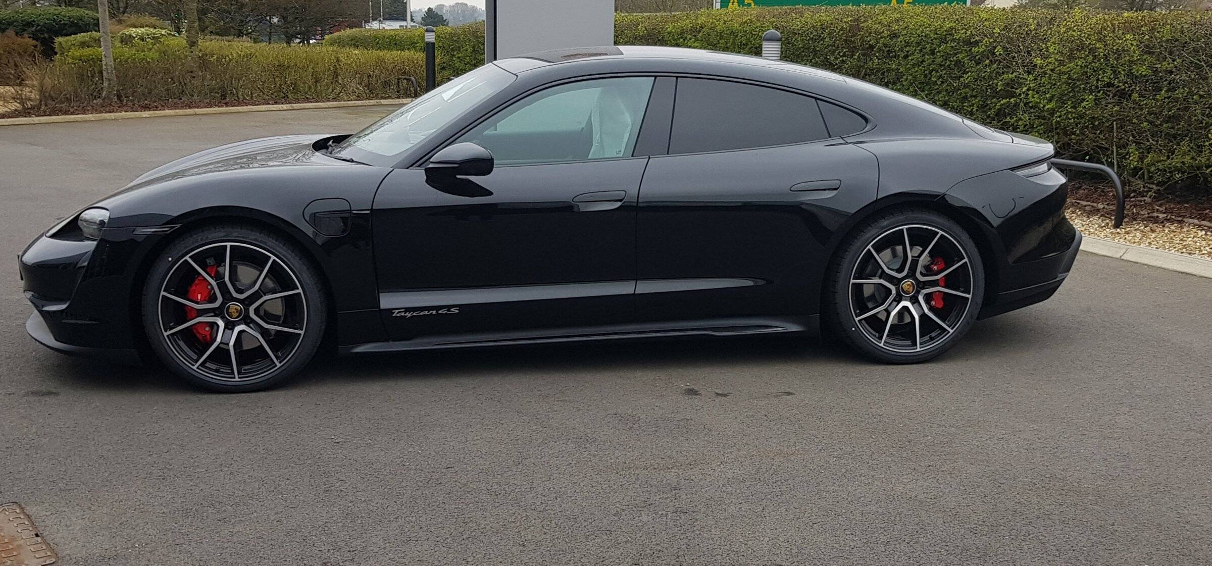 Porsche Taycan Delivery Delays 20220331_111143