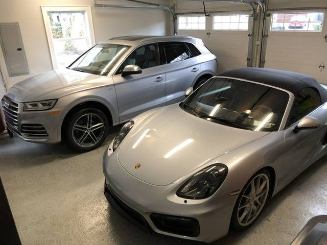 Porsche Taycan DOLOMITE SILVER Taycan Club 2F856E05-A966-44F8-B28A-6EBF9D03F110
