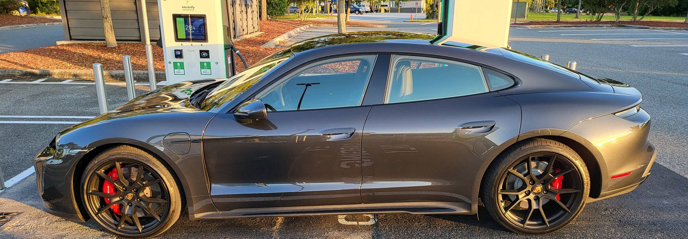 Porsche Taycan Just took delivery 2022 GTS Sedan [updated with 0-60 mph Dragy results] 20220408_191602