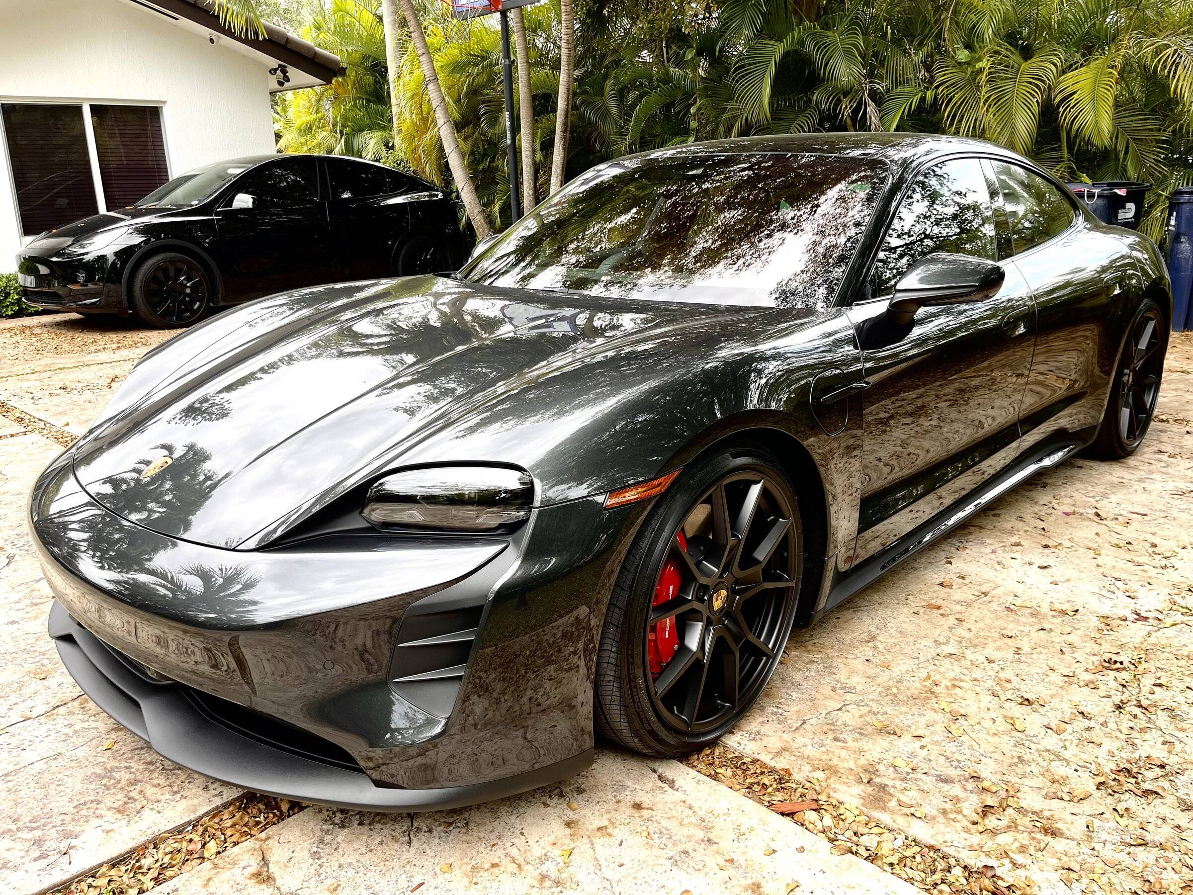 Porsche Taycan Ceramic coating F8185B5B-8CAA-429C-99AB-018CDC1FEDF9