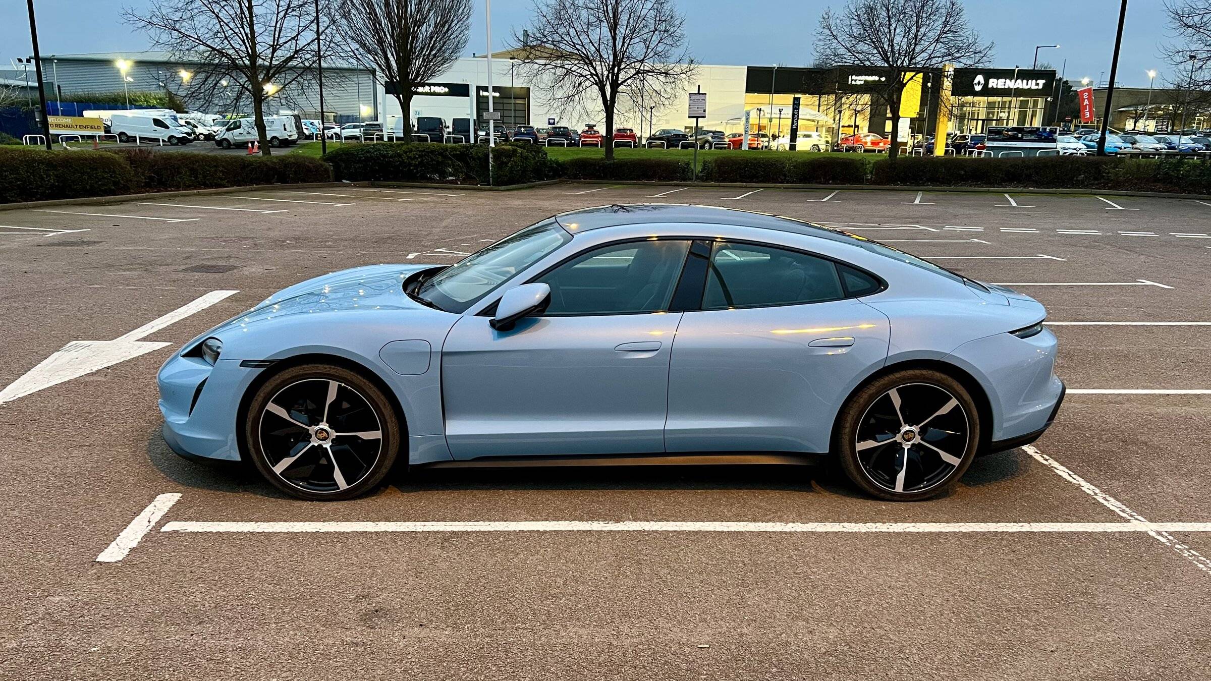 Porsche Taycan What Wheels are These? 9BCAB855-C248-4C72-9544-9B3314D791BF