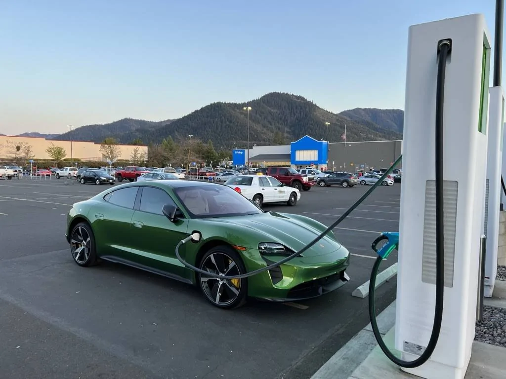 Porsche Taycan Seattle, WA <-> Ashland, OR (April 2022, Taycan Turbo S, ~1000mi) 5FFAC6F6-EABA-4047-A4B7-9504DE53FA81_1_105_c