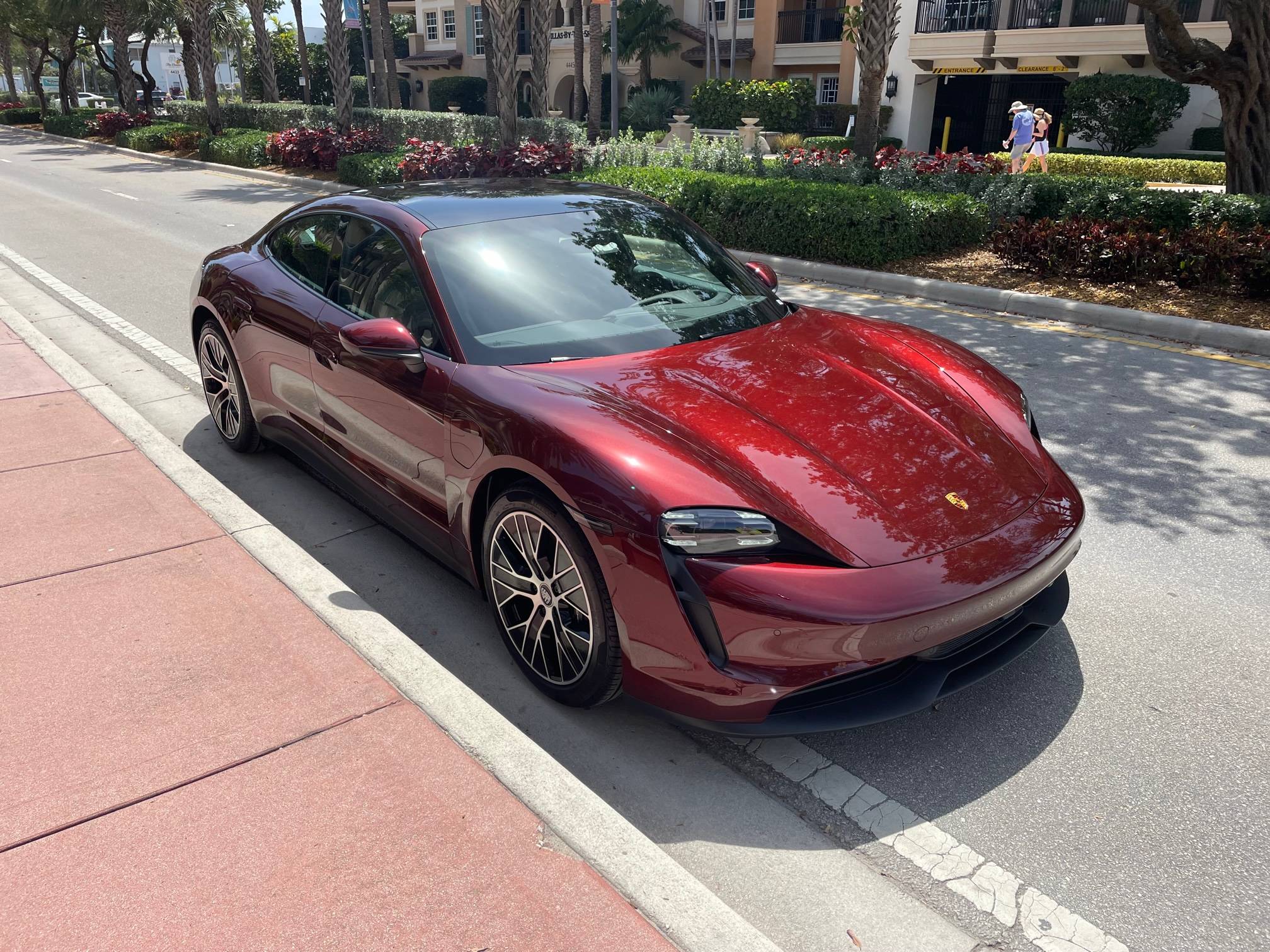 Porsche Taycan April 2022 Deliveries 5BE4D705-C63F-4B71-9C53-E63178115B76