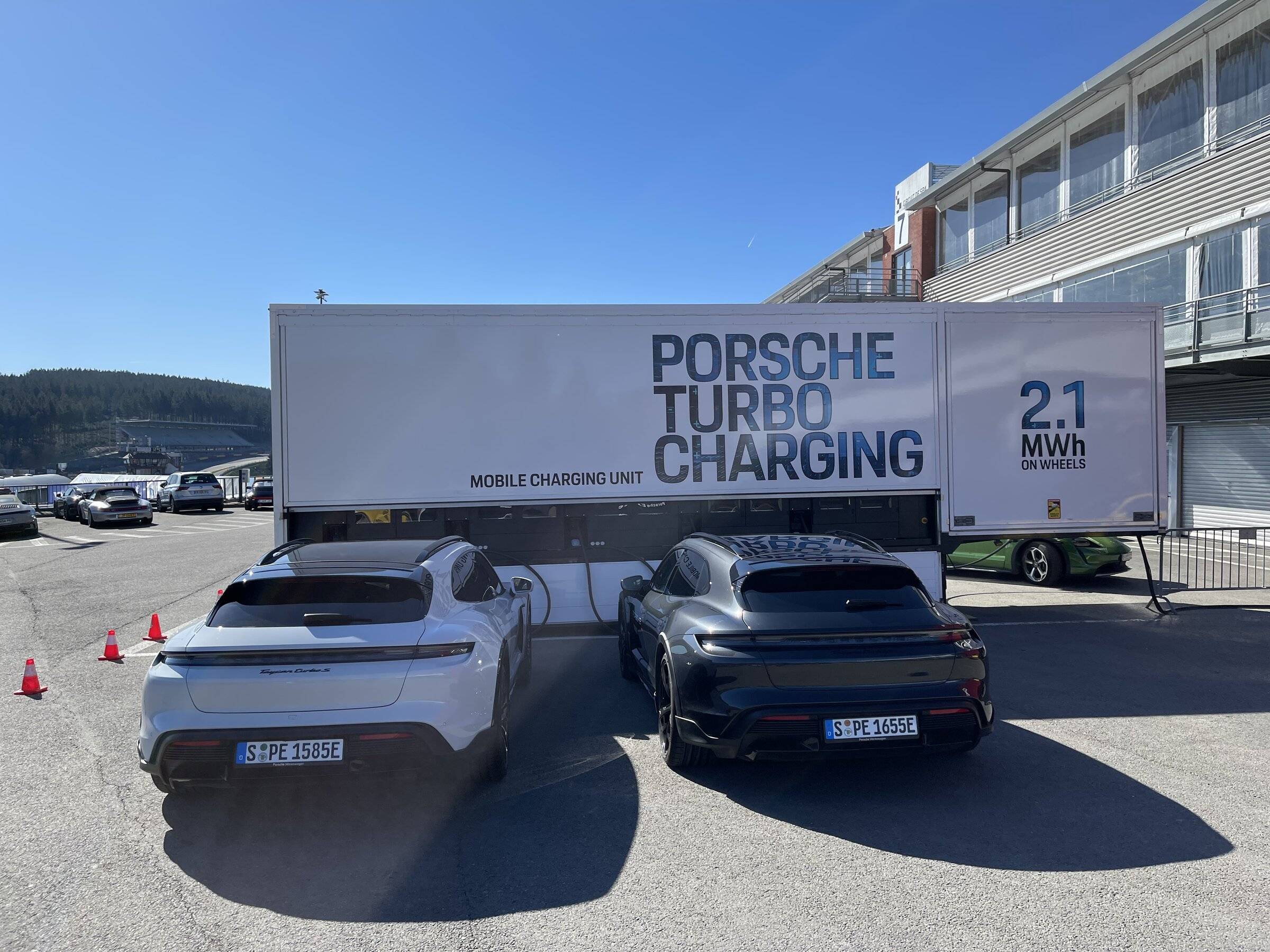 Porsche Taycan Taycans on trackdays Spa Francorchamps 🇧🇪 74E34E97-422D-4CDF-AB0C-0917D07AF821
