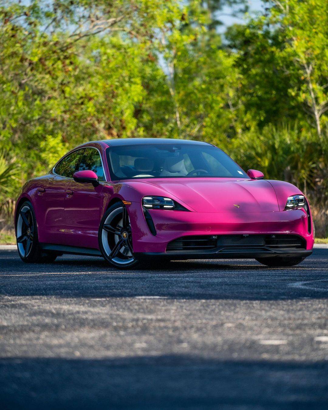 Porsche Taycan 🎨 PTS: PAINT TO SAMPLE Taycan Club & Photos Thread 278770956_999827404243747_6387837587013911089_n