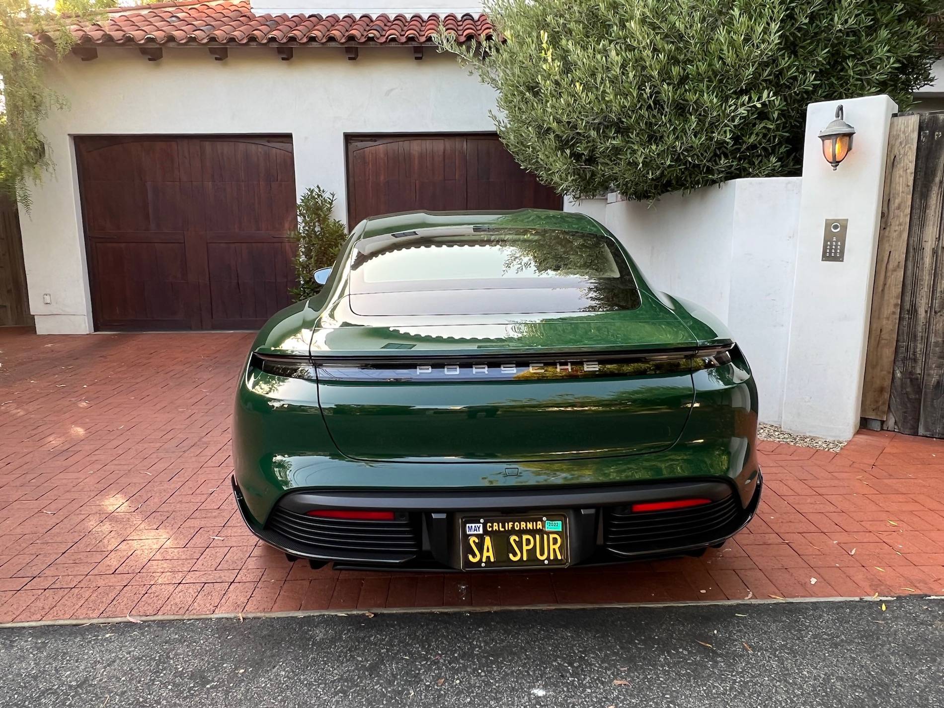 Porsche Taycan My Paint to Sample (PTS) British Racing Green / Truffle Brown Taycan delivered today :-) IMG_6380