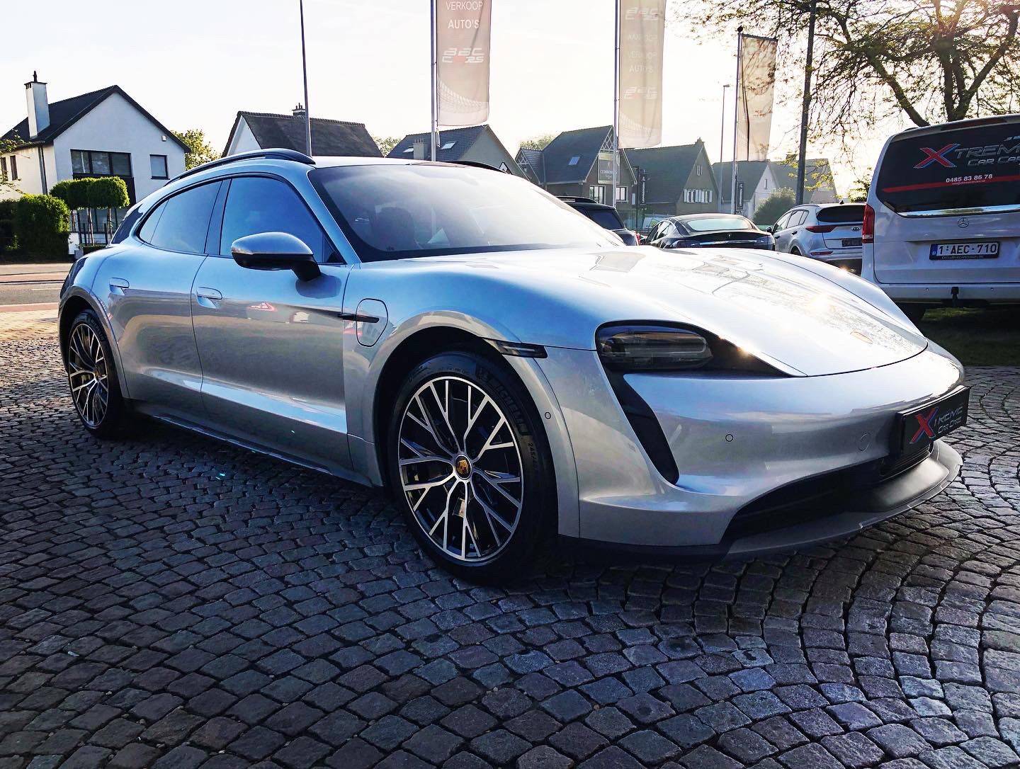 Porsche Taycan My Dolomite Silver CT 4 has arrived at the dealer 367B025D-014E-4081-98F3-9ABB84AA2EF9