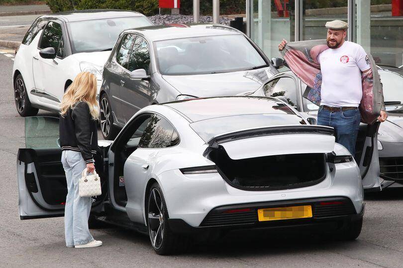 Porsche Taycan Celebs with the Taycan 1651863228330