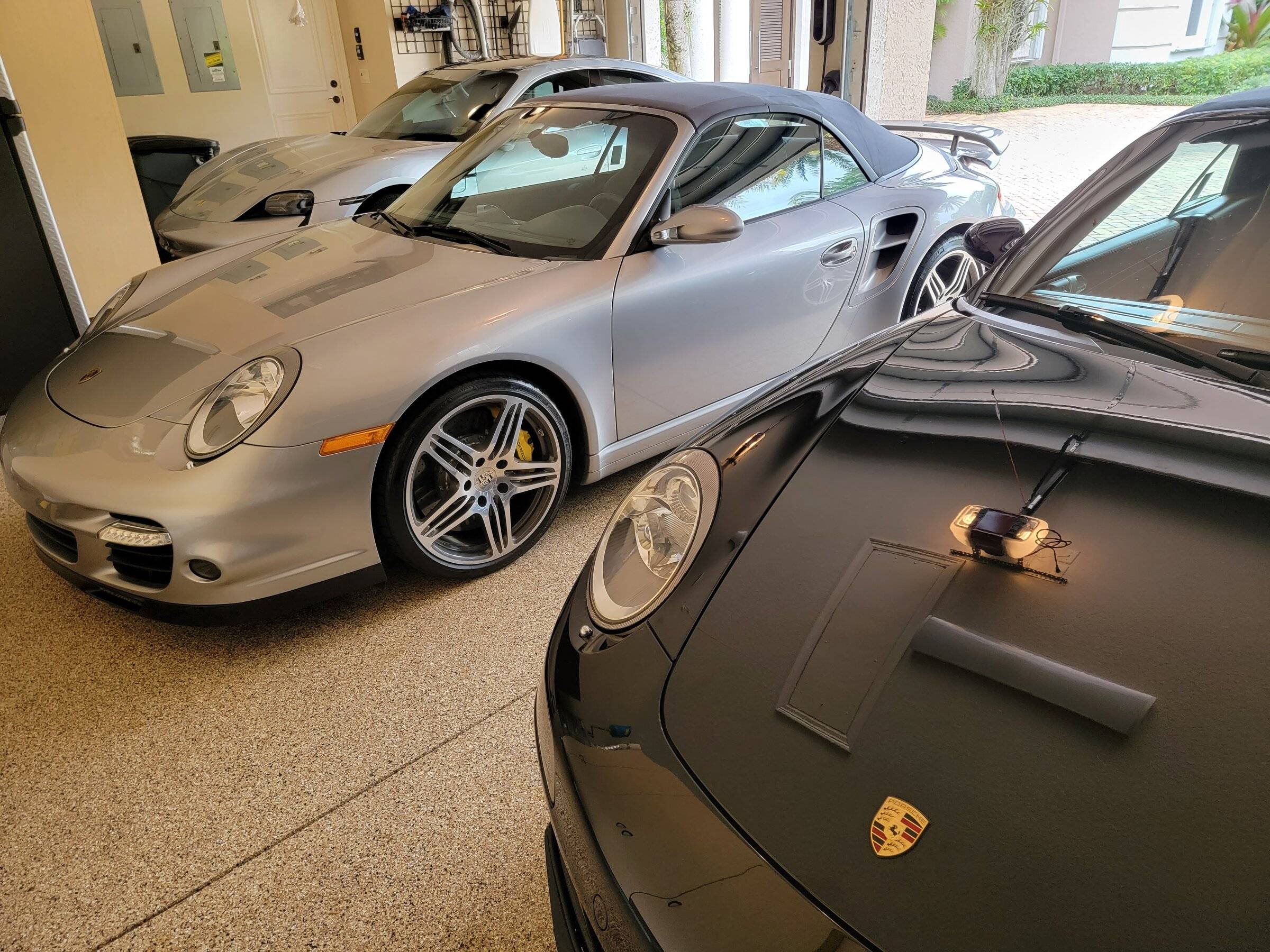 Porsche Taycan The Iconic 911 vs The (future-iconic) Taycan 20211205_100114