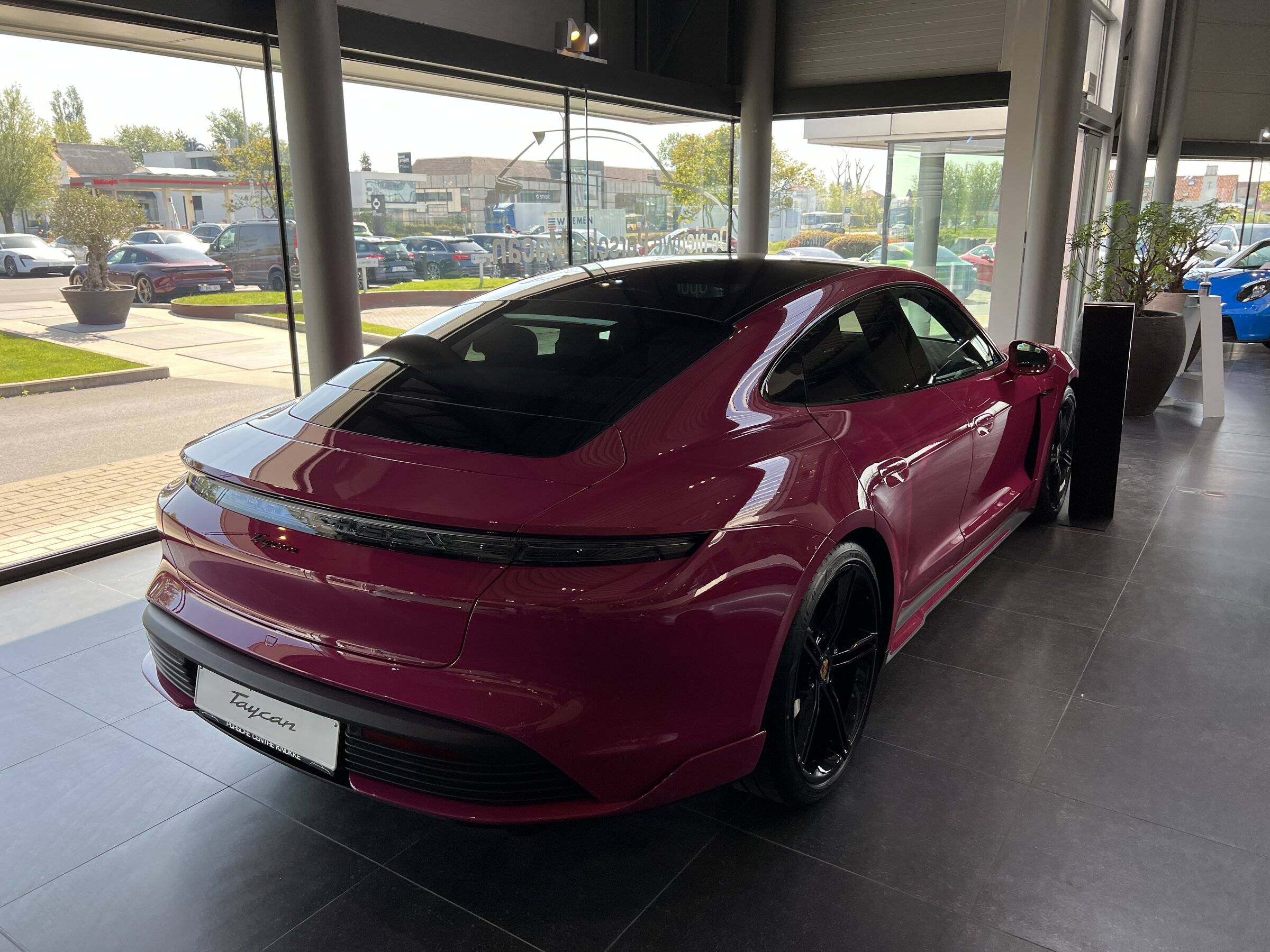 Porsche Taycan PTS Paint to Sample Taycans in Rubystone Red and Mint Green C305152B-AC9A-4933-AB15-B7883BF49687