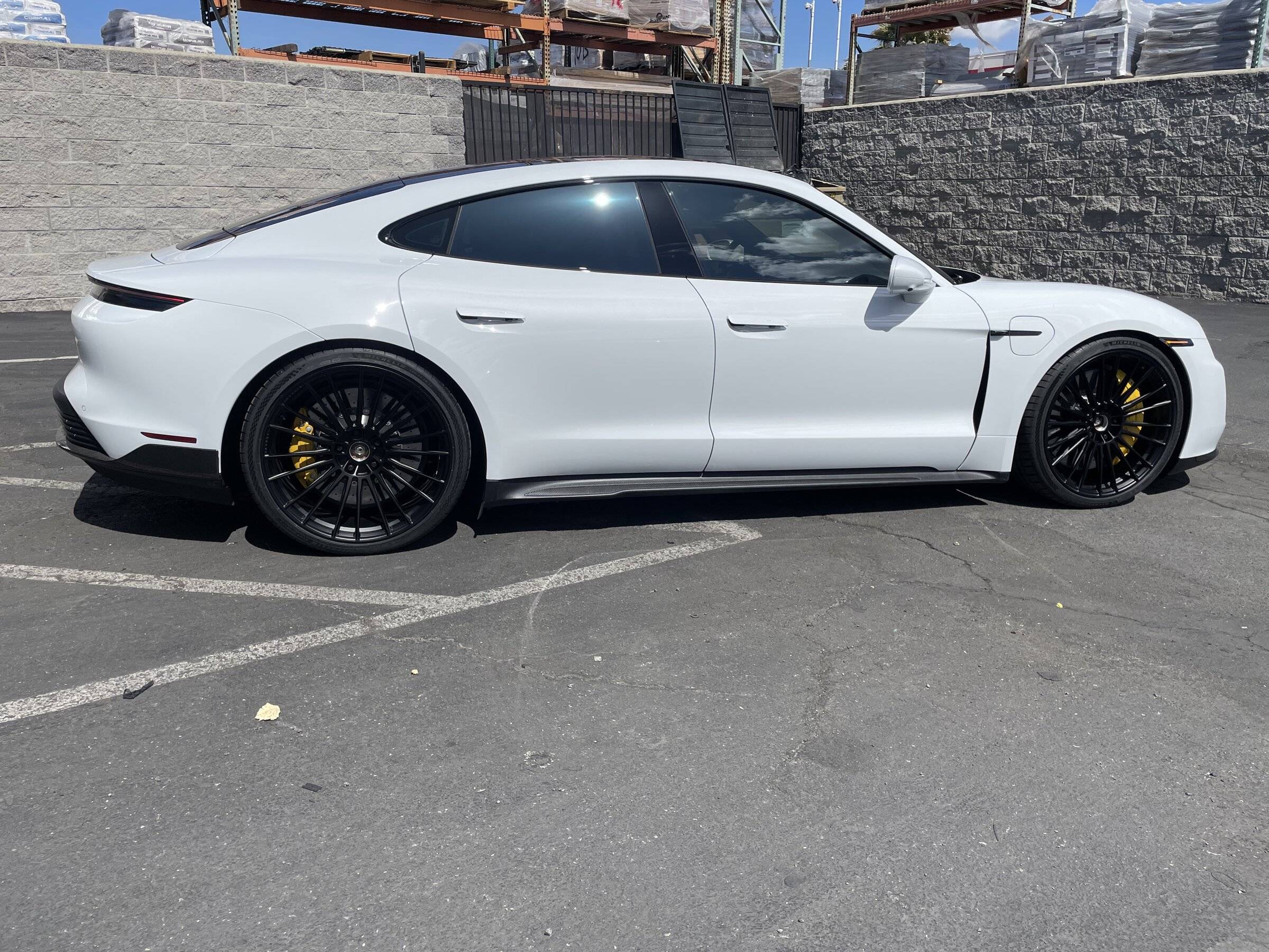 Porsche Taycan new shoes vossen 22in s17-04 No Cete Lowering Module needed taycan low settin