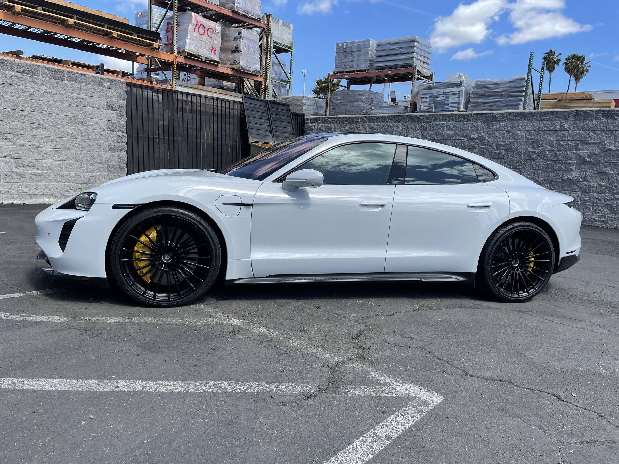 Porsche Taycan new shoes vossen 22in s17-04 No Cete Lowering Module needed taycan normal height 