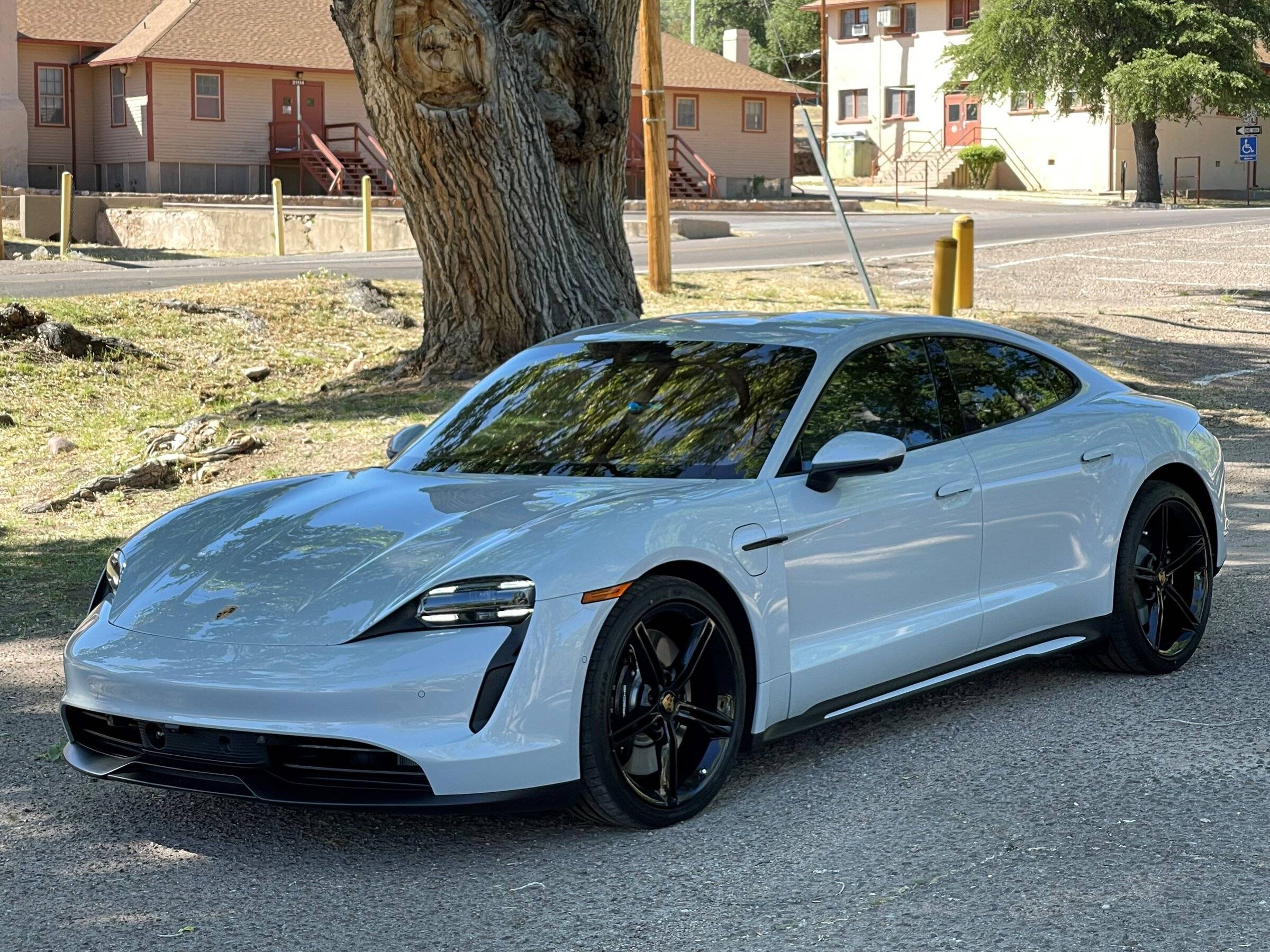 Porsche Taycan Taycan - Worth the Wait? taycan_4s
