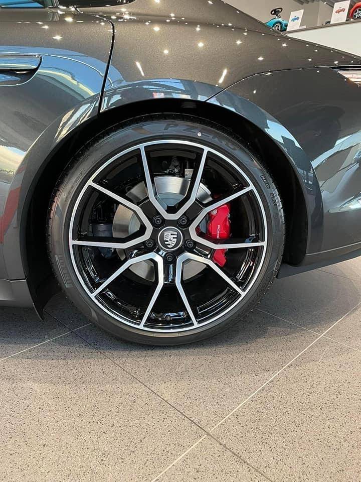 Porsche Taycan Non-GTS 21inch RS Spyder Design wheels? A110EFF5-63FD-4E77-9EE2-2BB12CD1CE3C